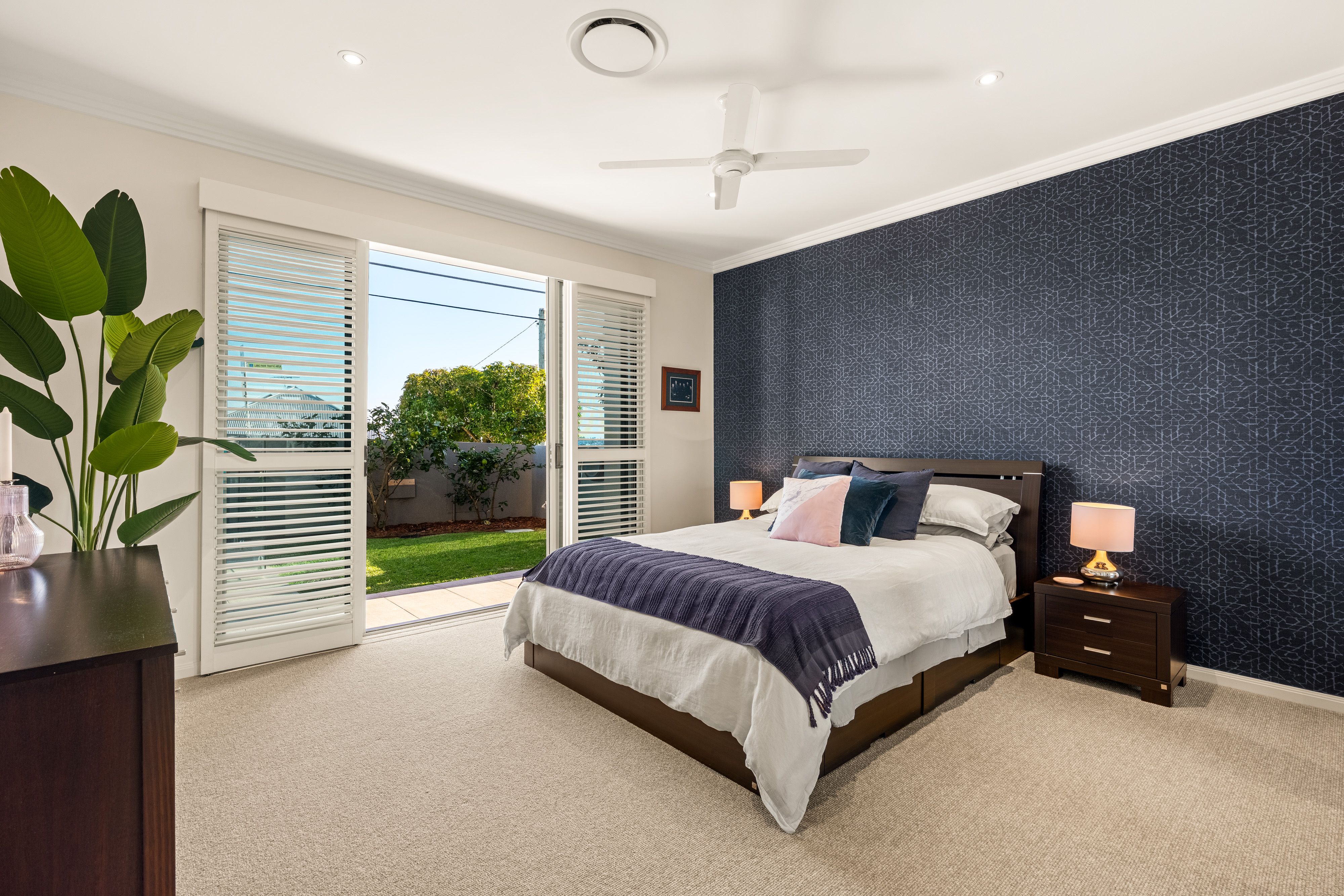 67 Upper Cairns Terrace — photo 14 of 24