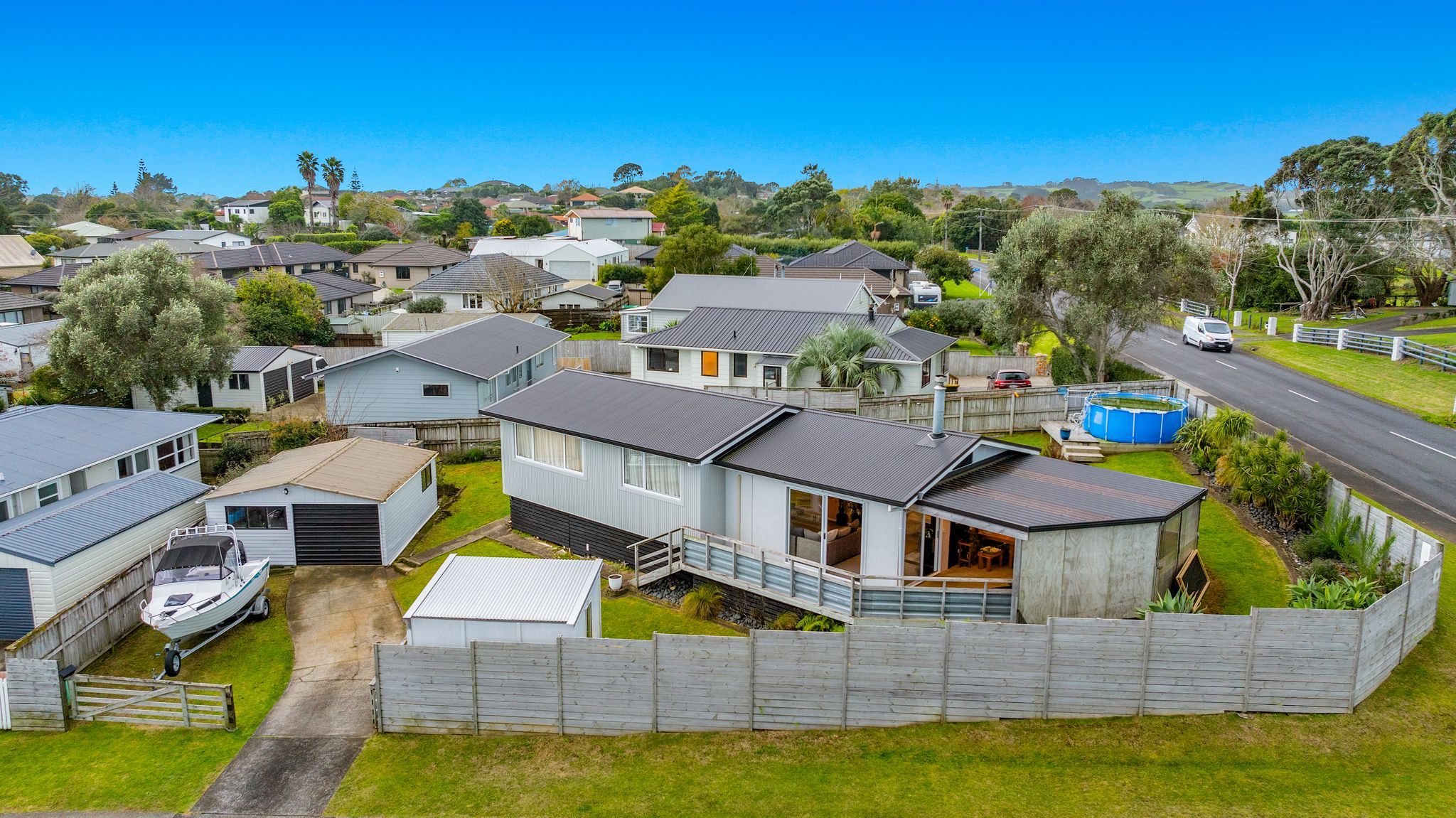 16 Campbell Street, Waiuku, Franklin