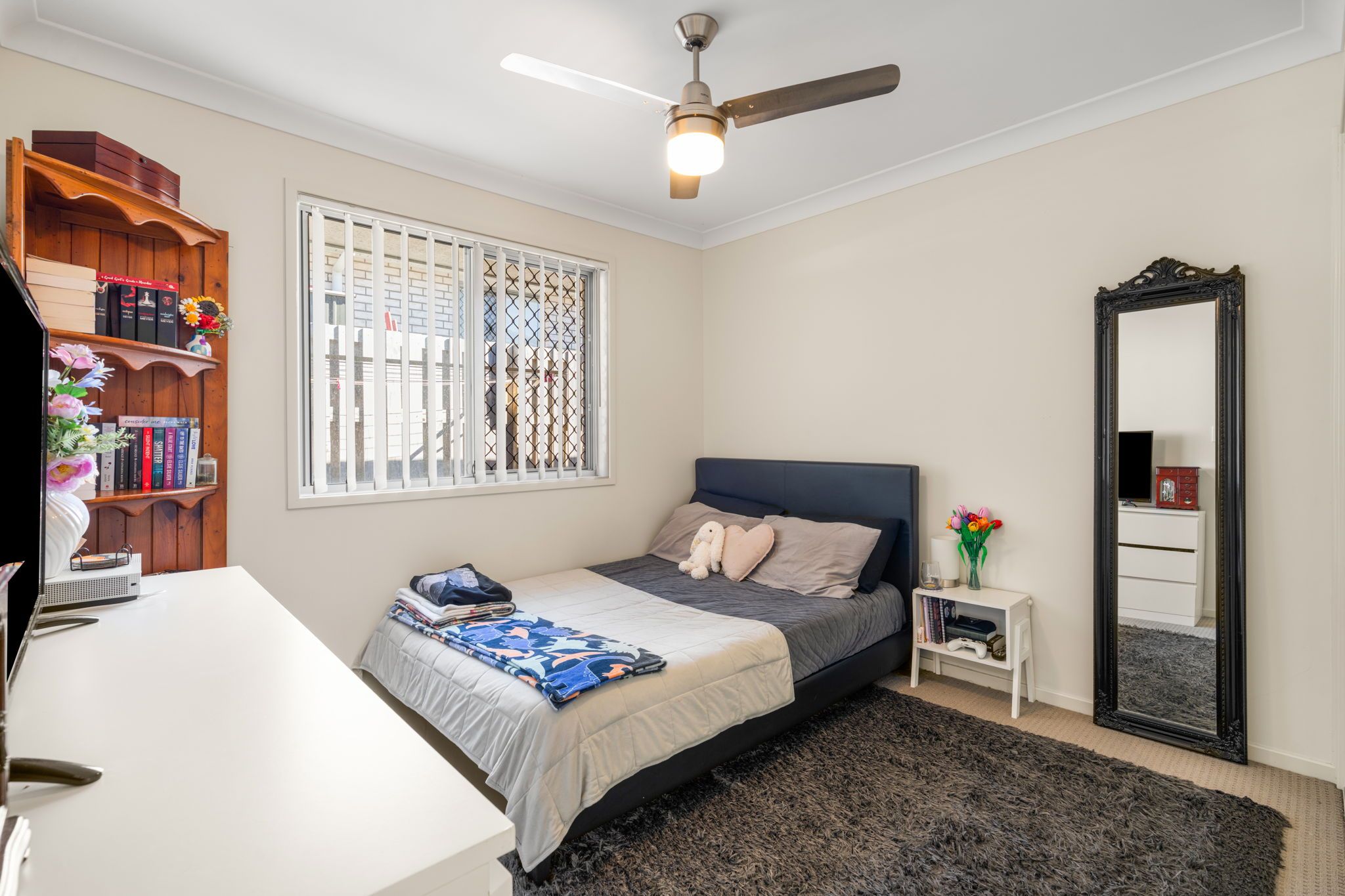 15 Shelley Street — photo 9 of 17