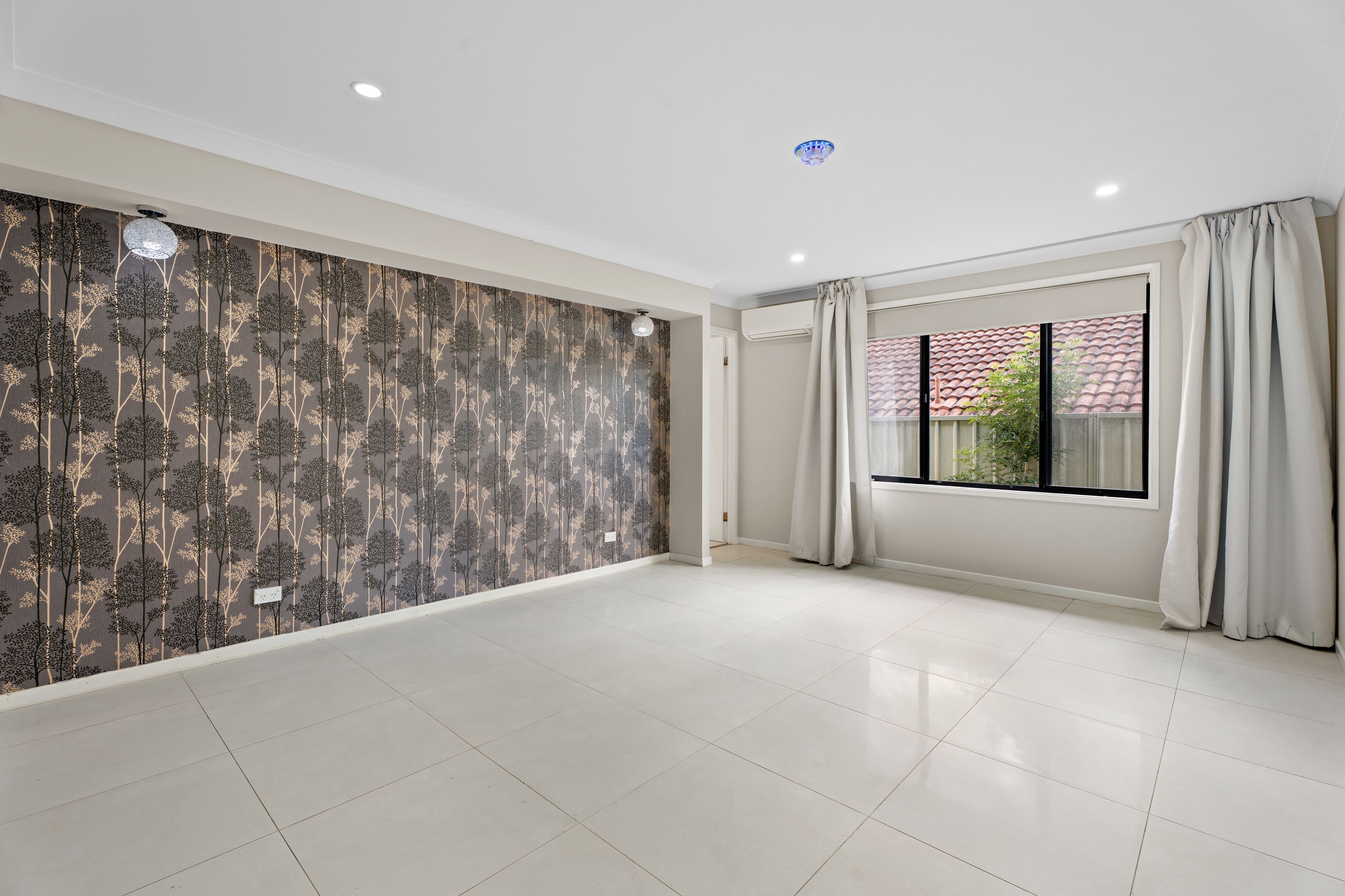 9 Thornbill Crescent, Glenmore Park, NSW