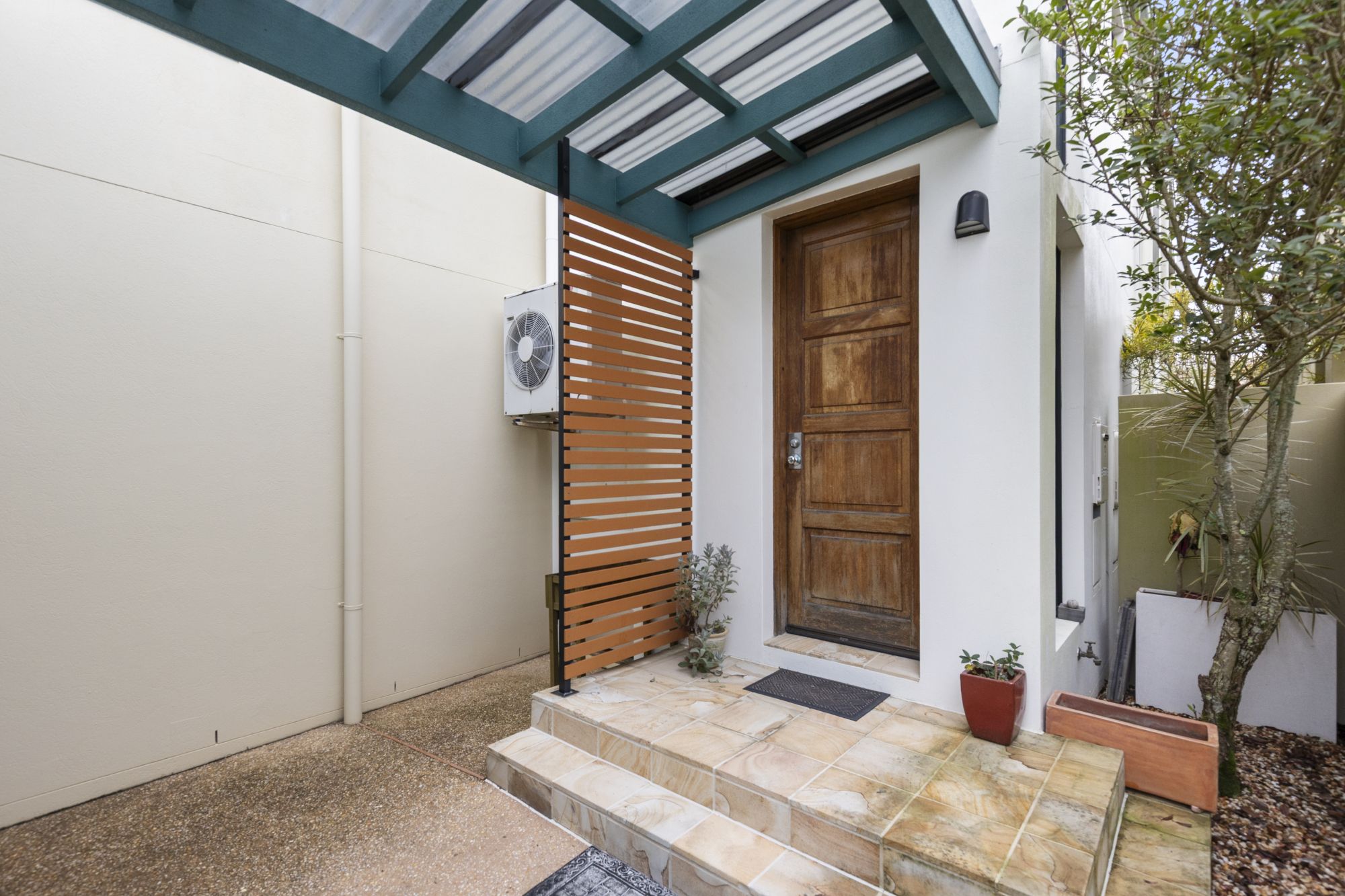 2048/1 The Vistas Drive, Carrara, QLD 4211