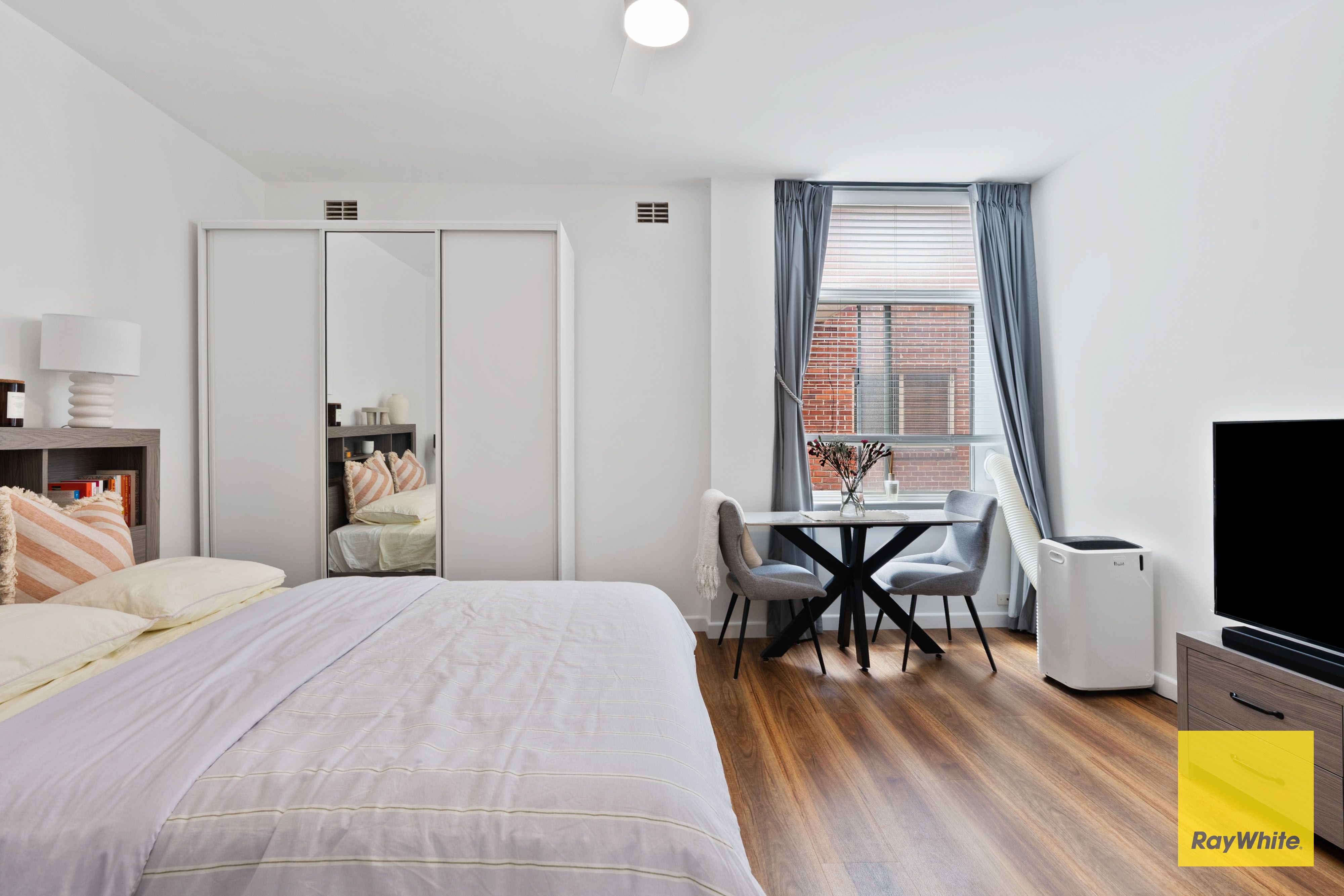 18/122 Terrace Road, Perth WA 6000