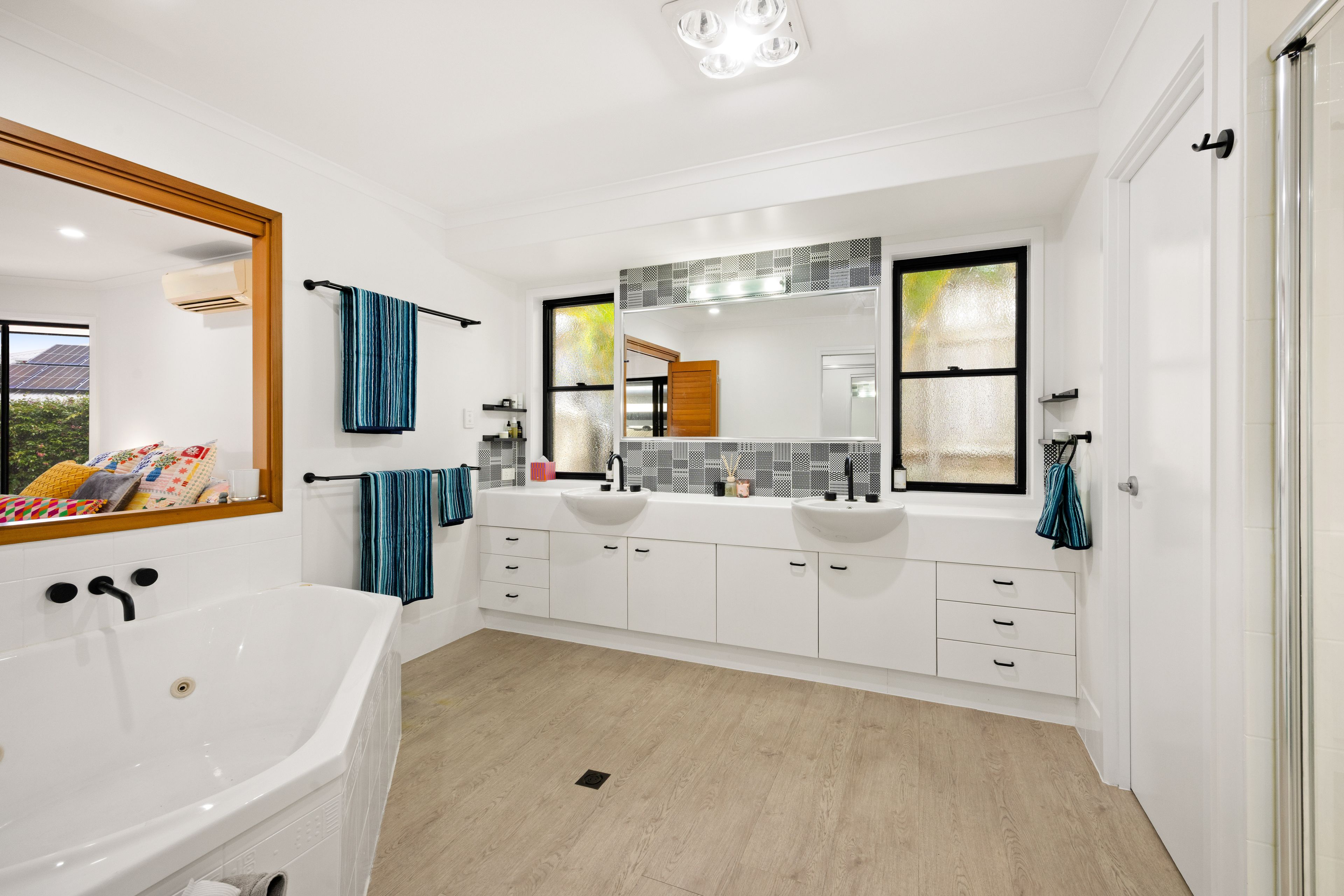 13 Goomburra Place — photo 13 of 19
