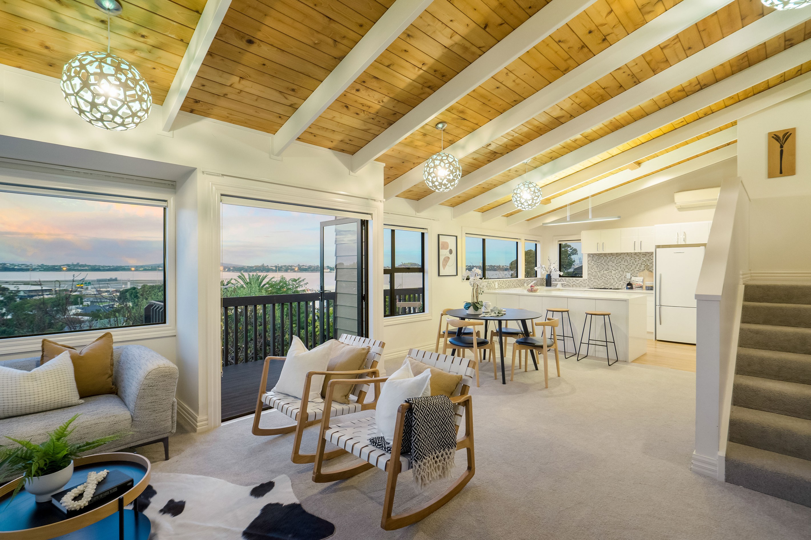 2/91 Queen Street, Northcote Point, North Shore City