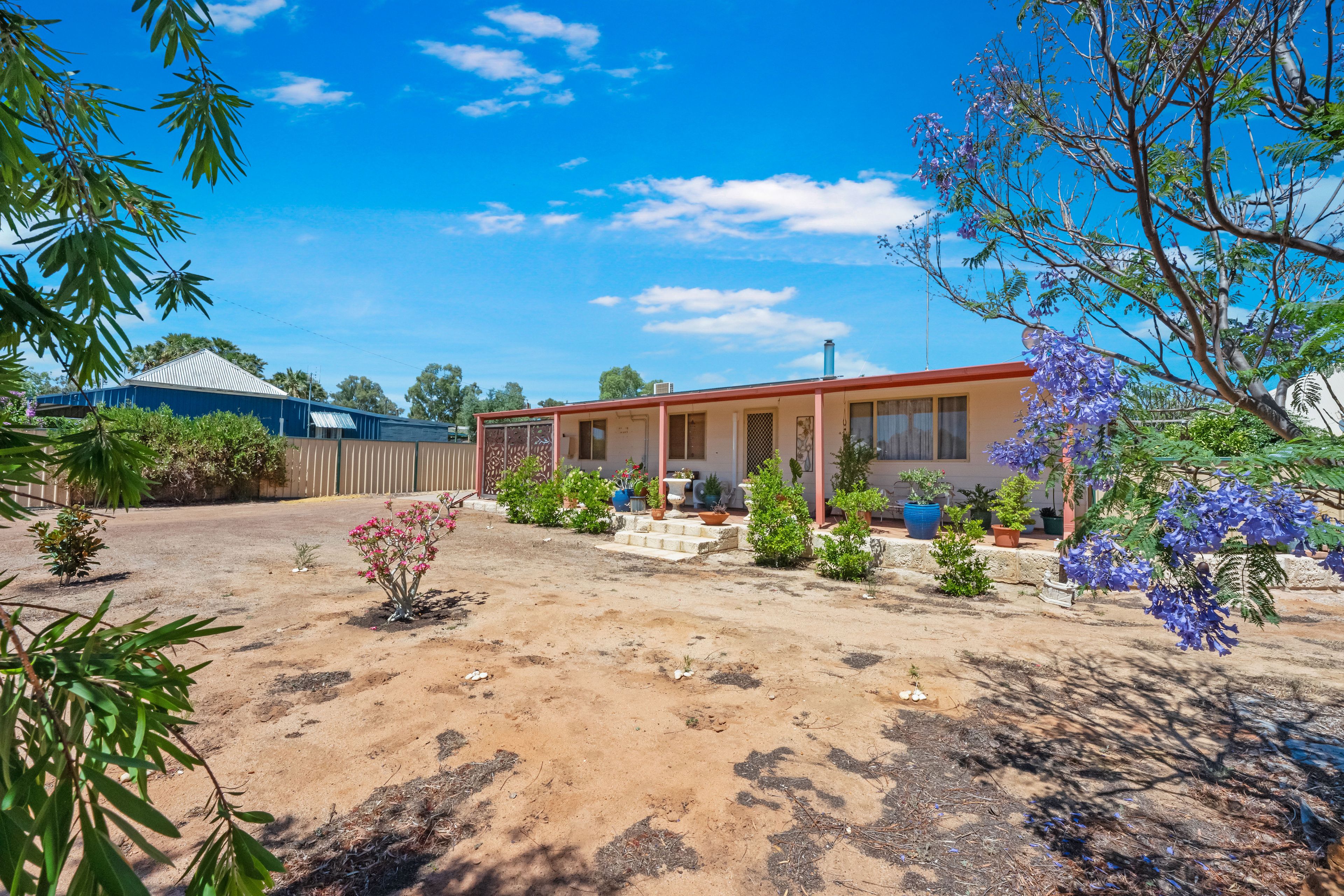 3 Victoria Road, Mingenew, WA 6522
