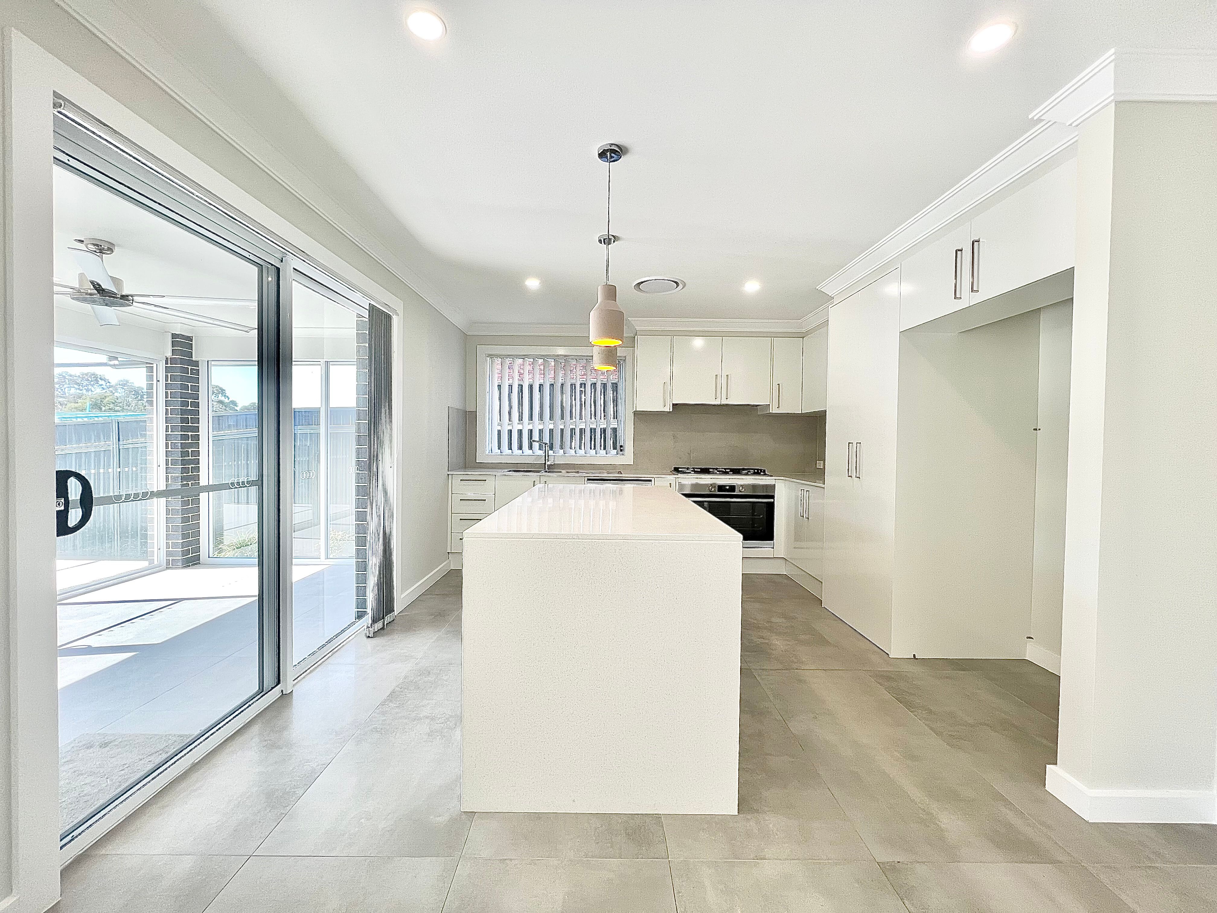 32 Chinnocks Street, Campbelltown, NSW 2560