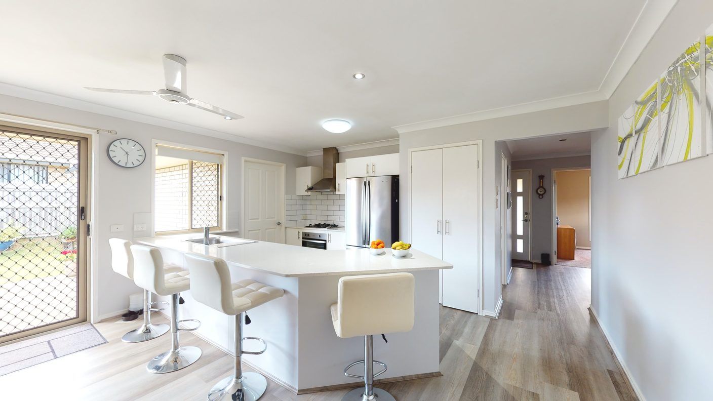 23 Wayland Circuit, Morayfield, QLD 4506