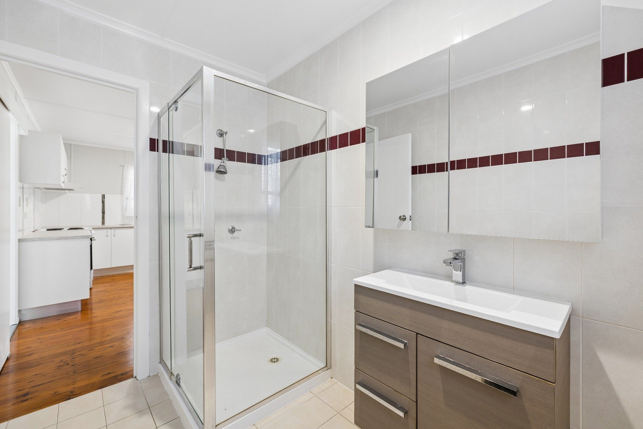 22 Inglis Street — photo 10 of 28