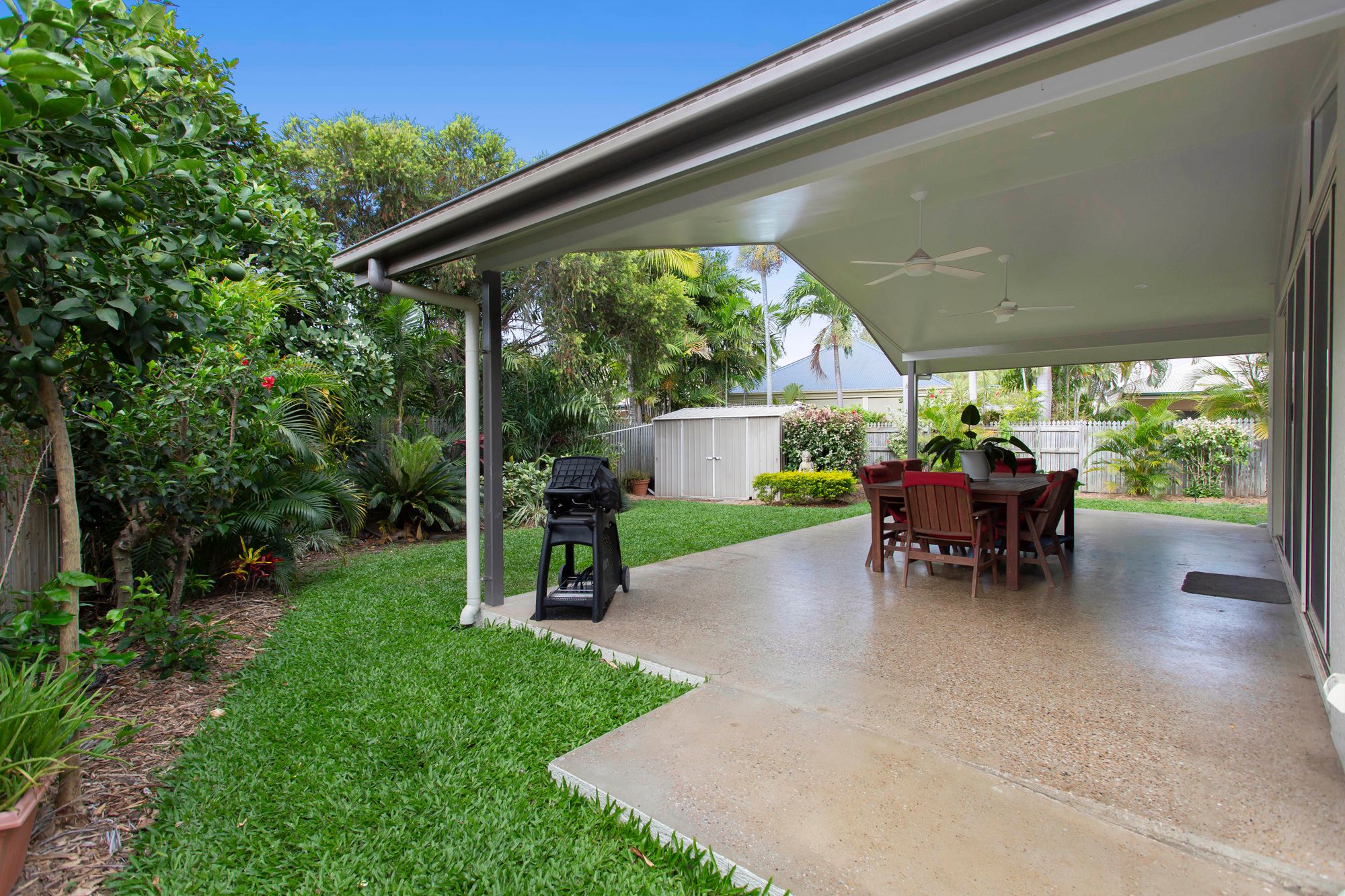 76 Southern Cross Circuit, Douglas QLD 4814
