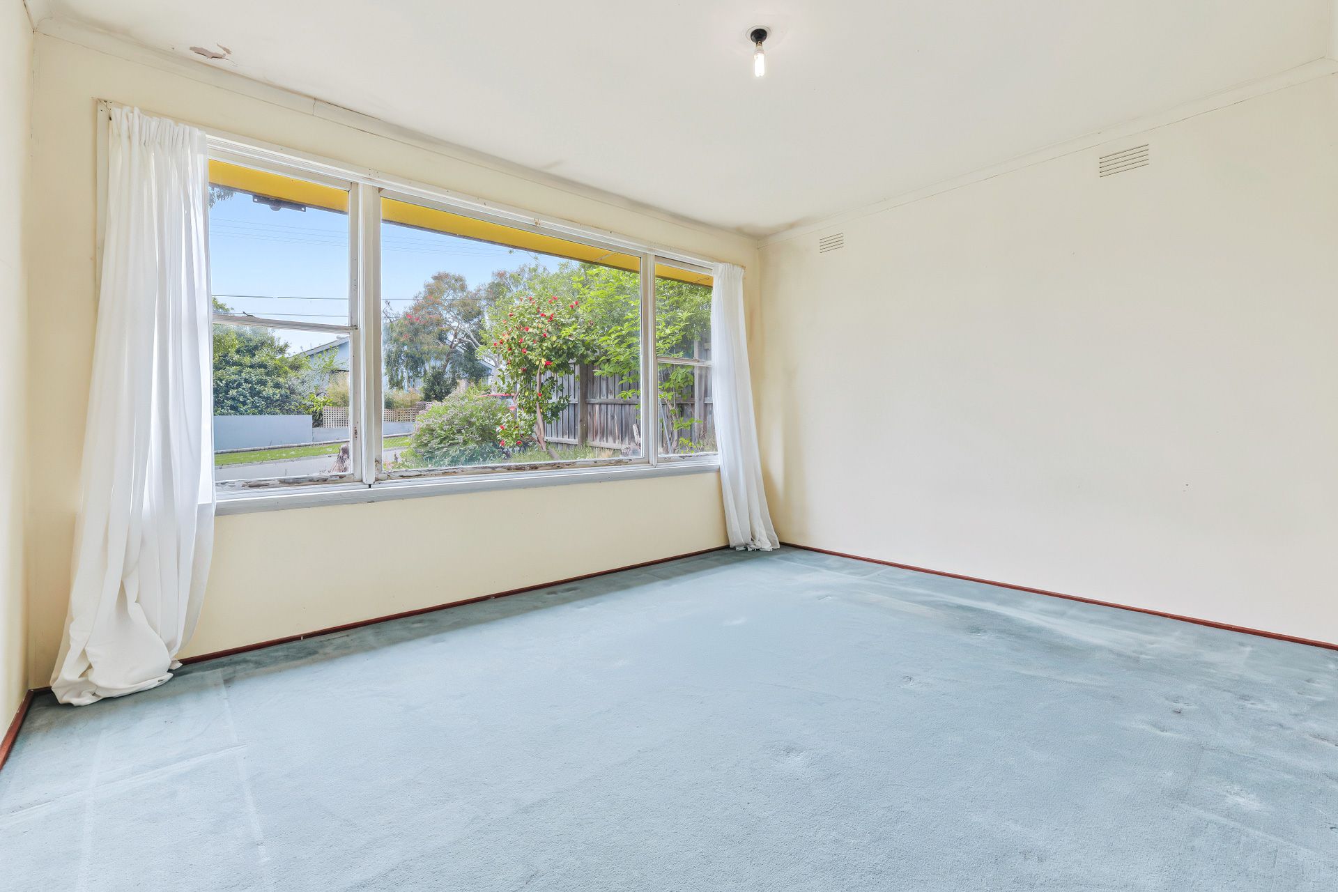 52 Bindy Street — photo 7 of 10