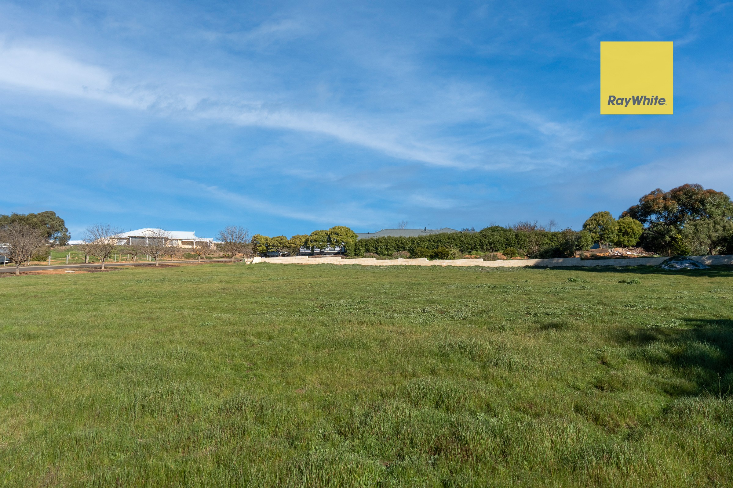 5 Magnolia Retreat, Kangaroo Gully, WA 6255