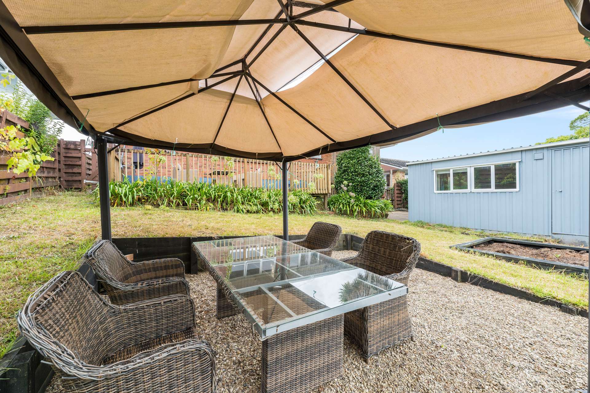 8 Pegler Drive photo 25