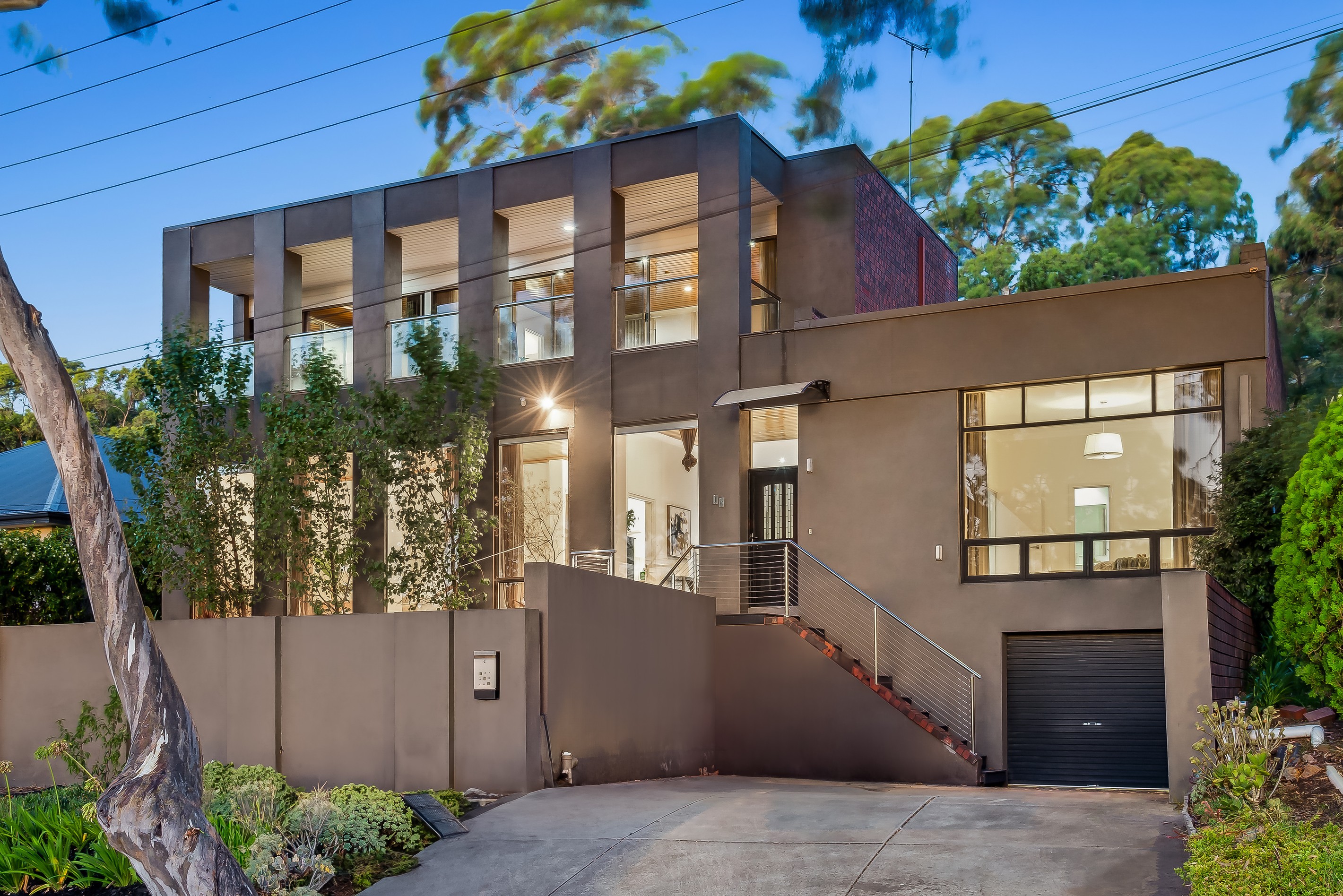 16 Mingara Avenue, Stonyfell, SA 5066