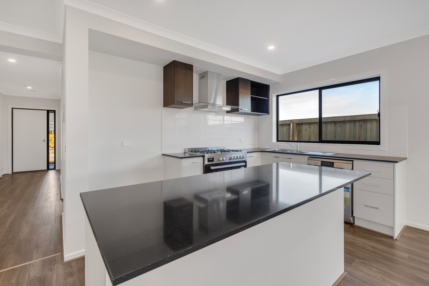 17 Topiary Way, Donnybrook, VIC 3064