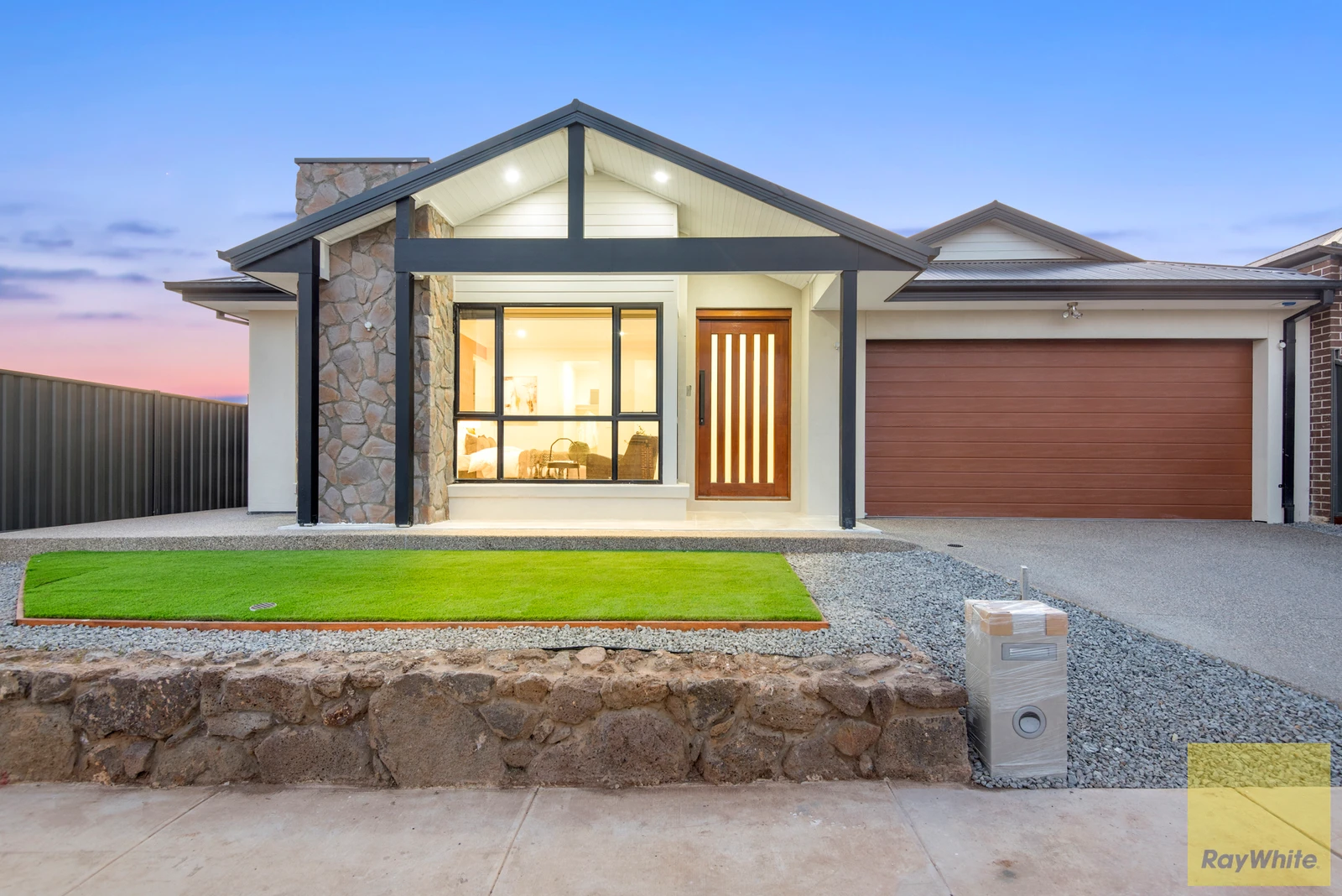 9 Dolomites Drive, Truganina, VIC 3029