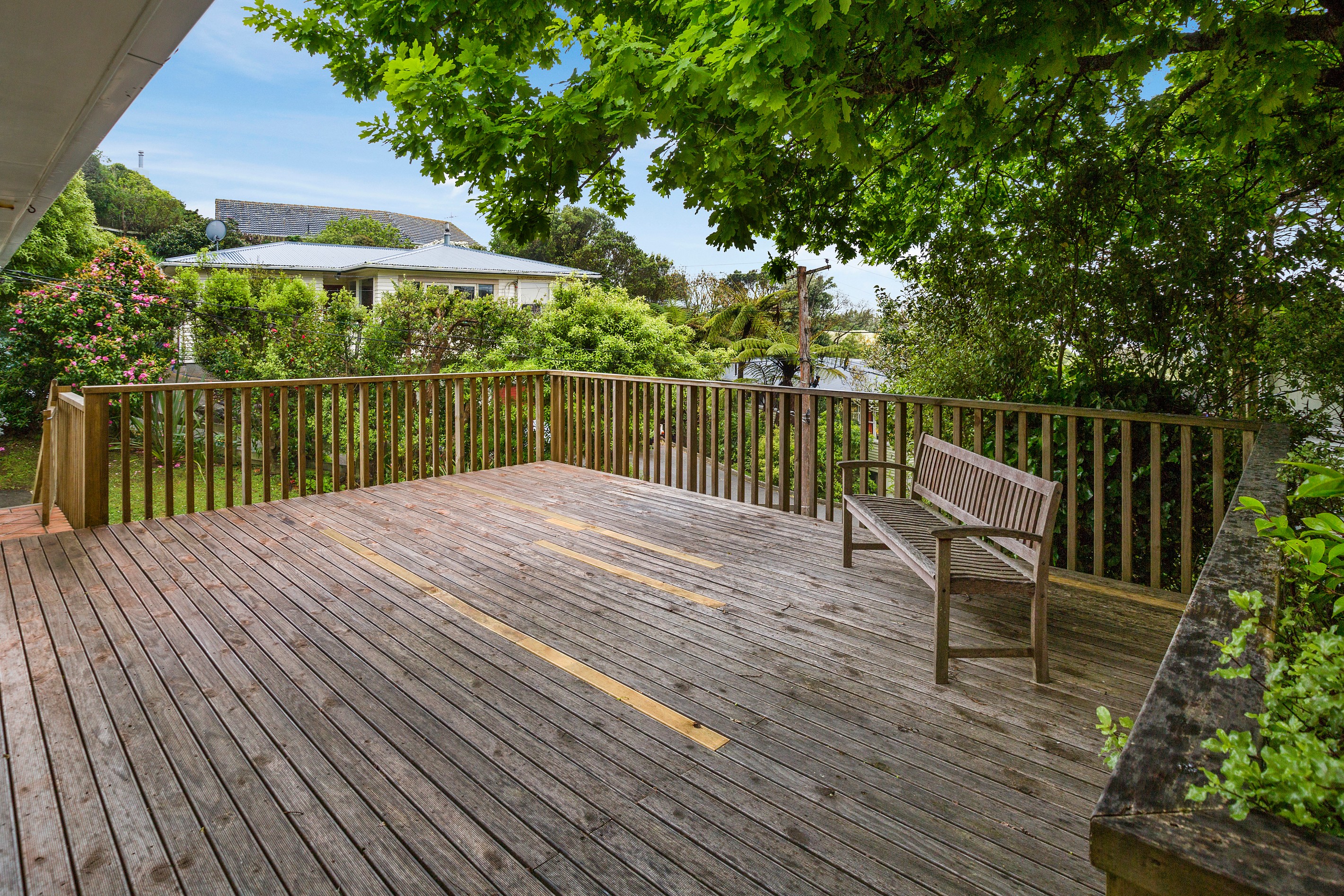 21 Alwyn Place, Newlands, Wellington City