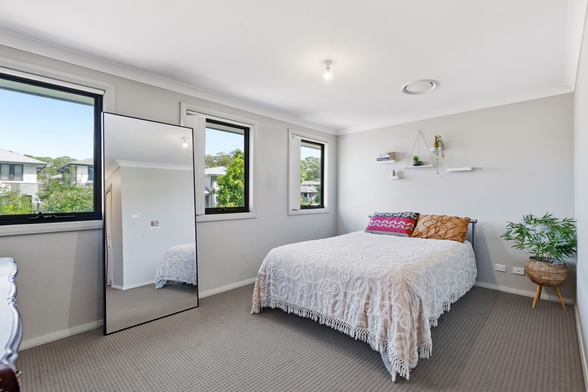 113 Wianamatta Parkway, Jordan Springs, NSW