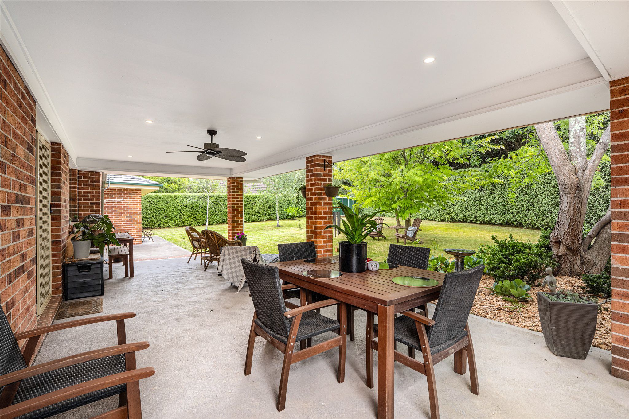 28 Robinia Drive — photo 8 of 11