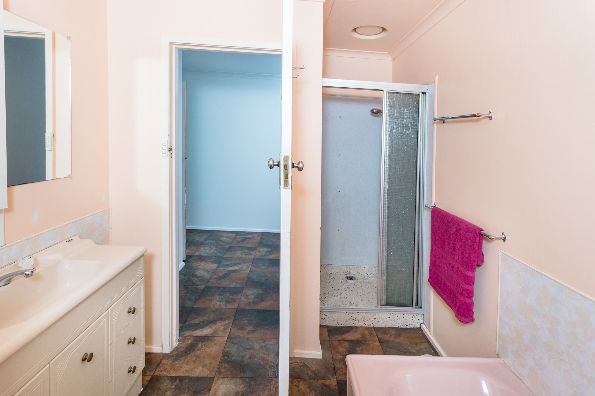 11 Brooks Court — photo 9 of 17