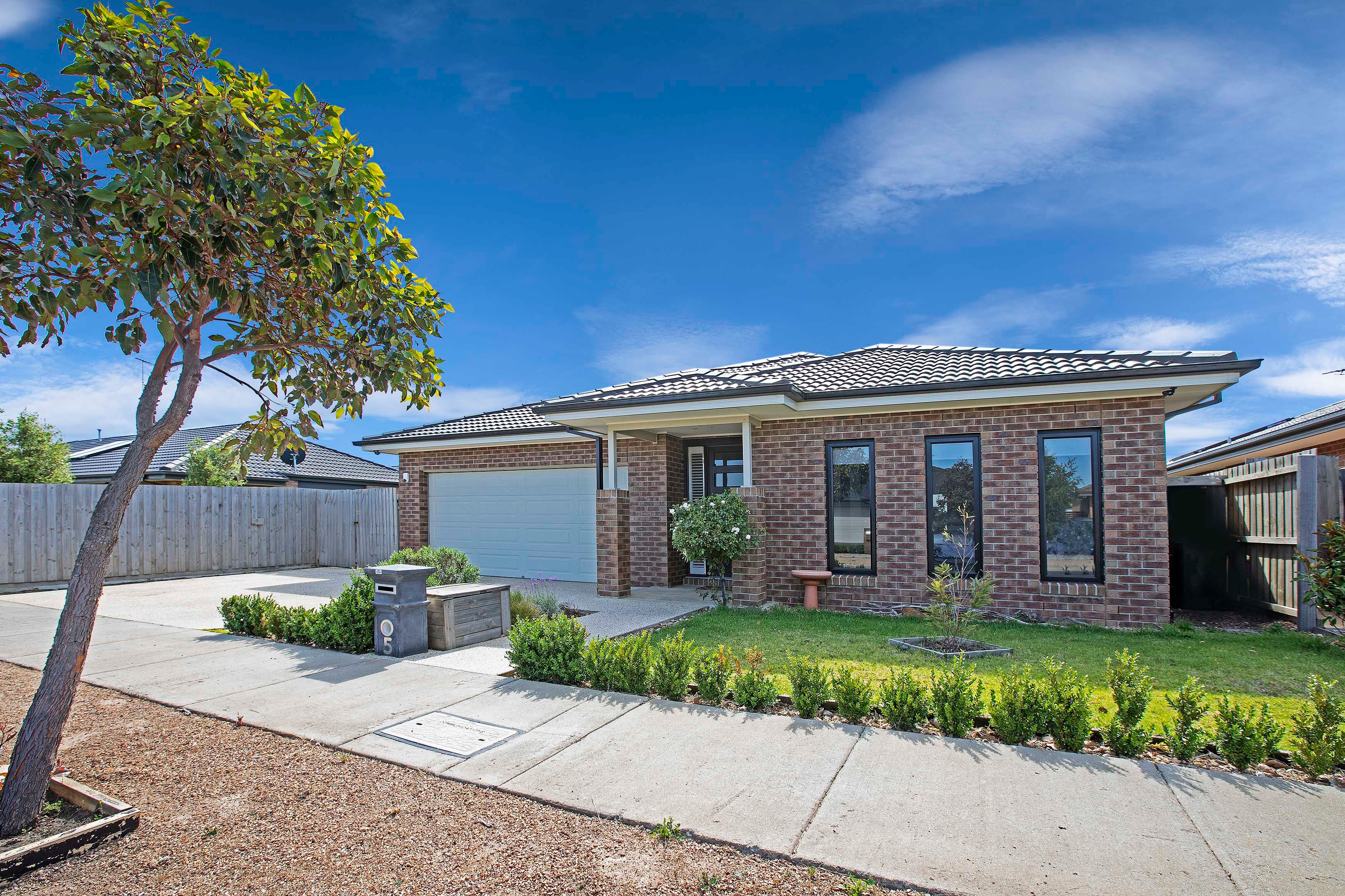5 Kingscliff Avenue, Armstrong Creek, VIC 3217