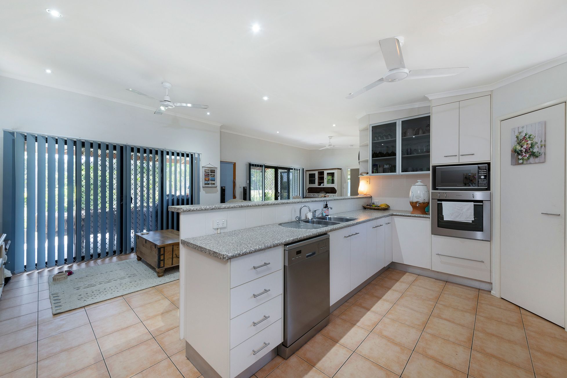 7 Sea Eagle Close, Moore Park Beach, QLD 4670