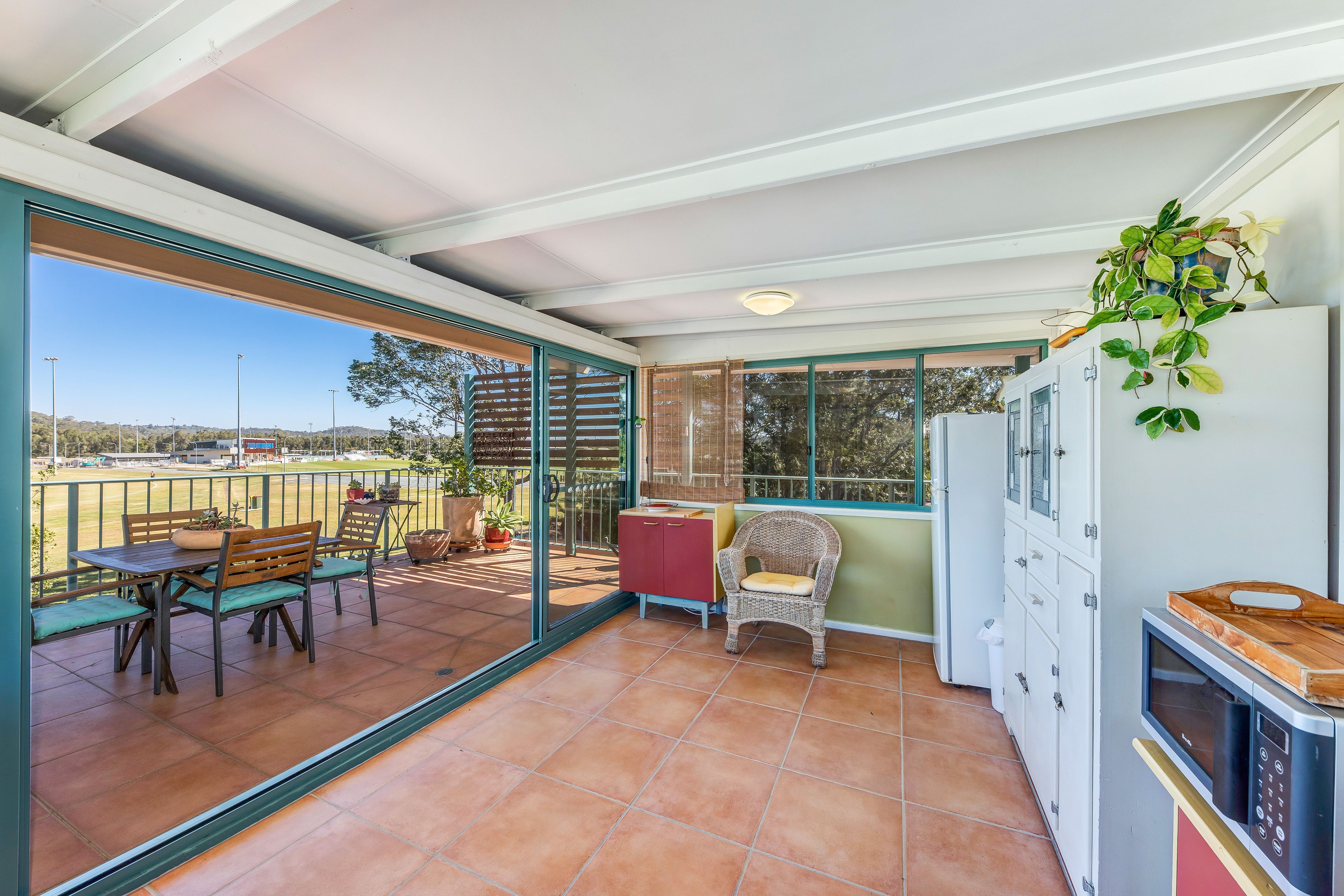 2/341 Bradman Avenue, Maroochydore, QLD 4558