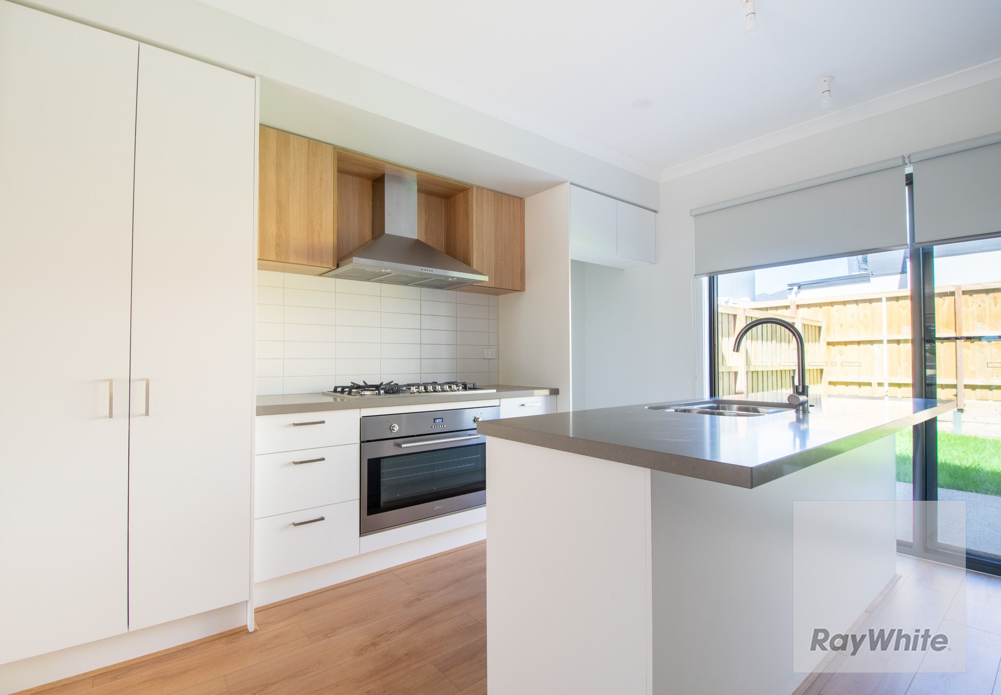 8 Avoca Street, Thomastown, VIC 3074