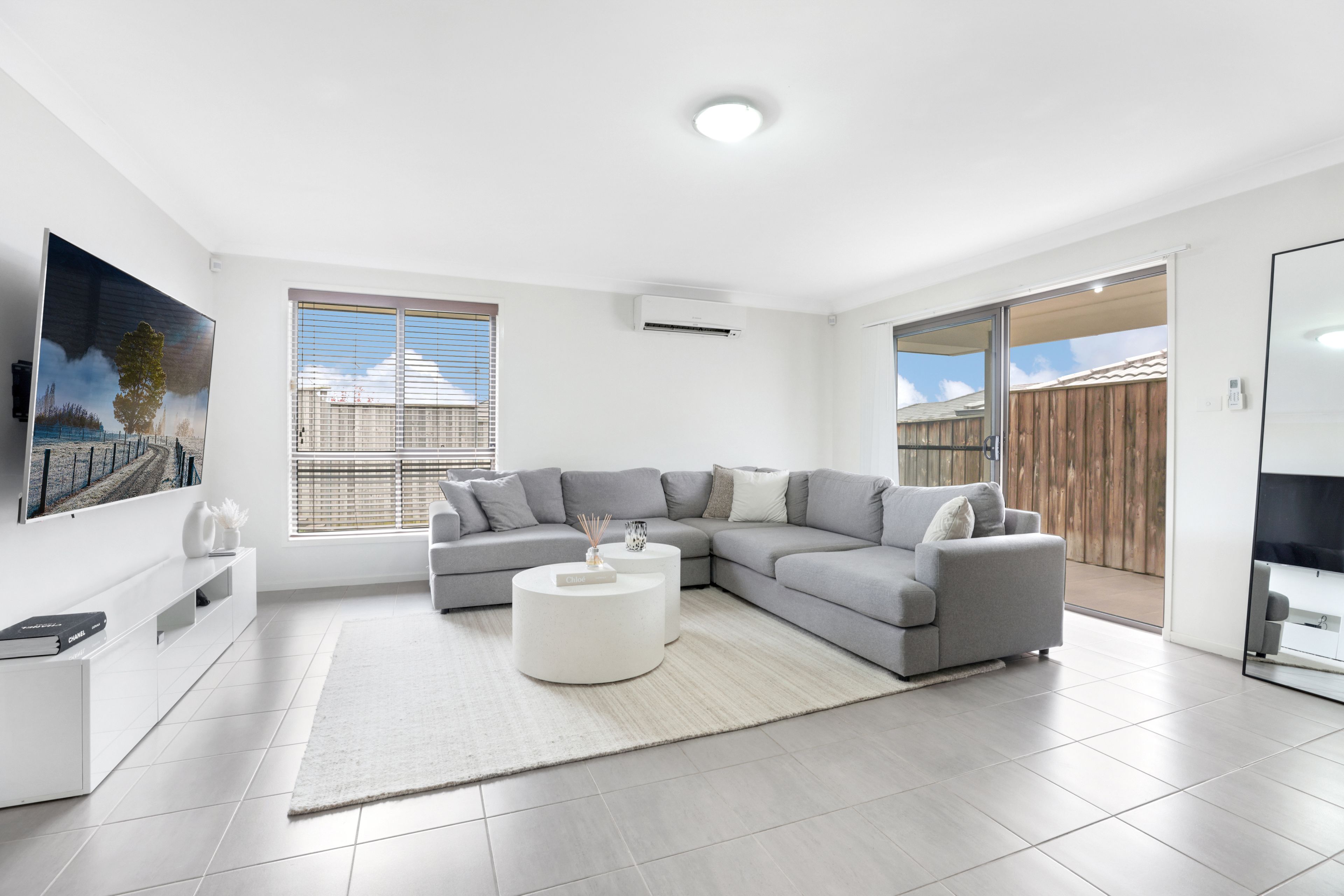 19 Ewan James Drive, Glenmore Park, NSW 2745