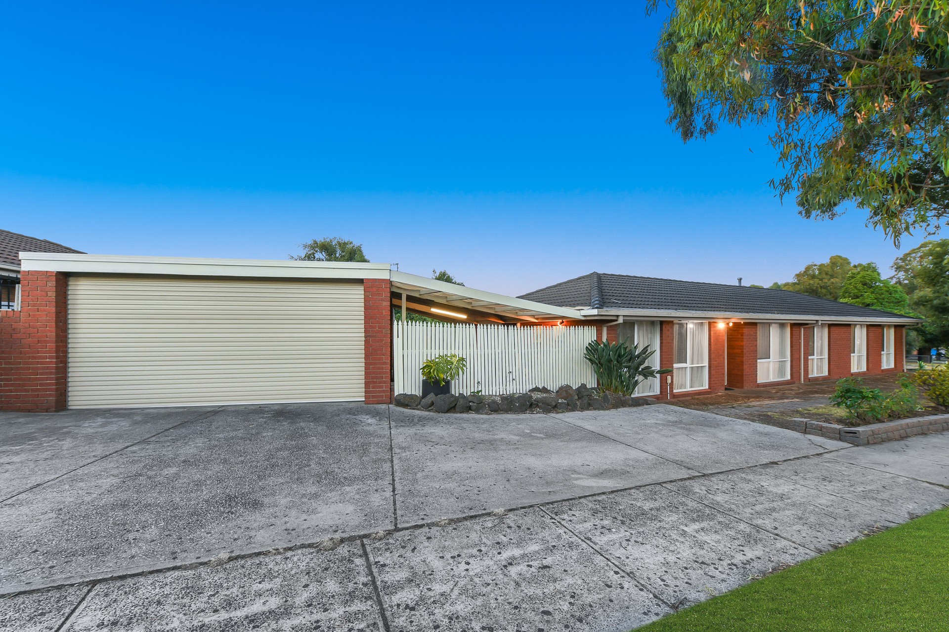 131 Avebury Drive, Berwick, VIC 3806