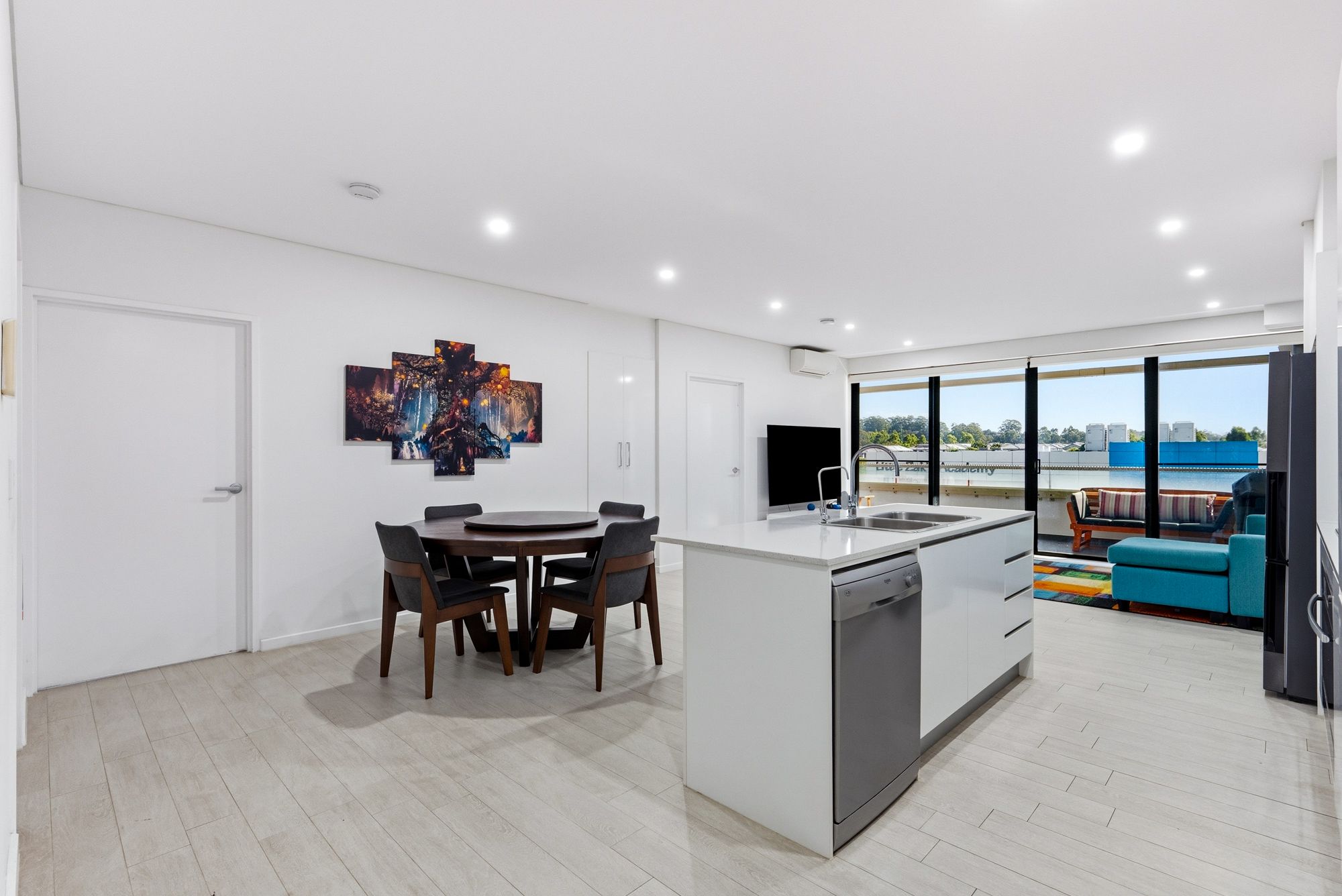 204/5 Cullen Avenue, Jordan Springs, NSW