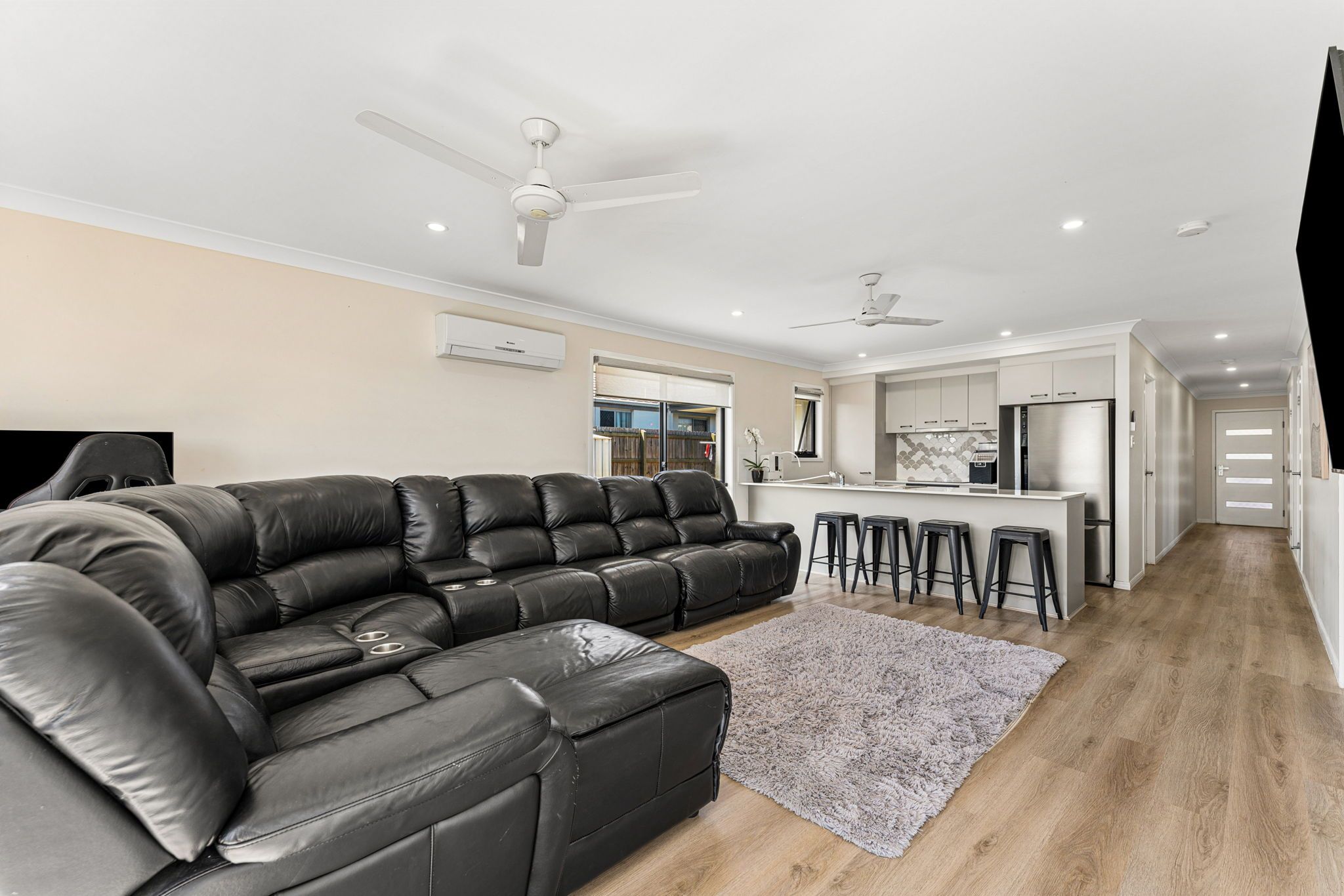 24 Williams Street — photo 10 of 25