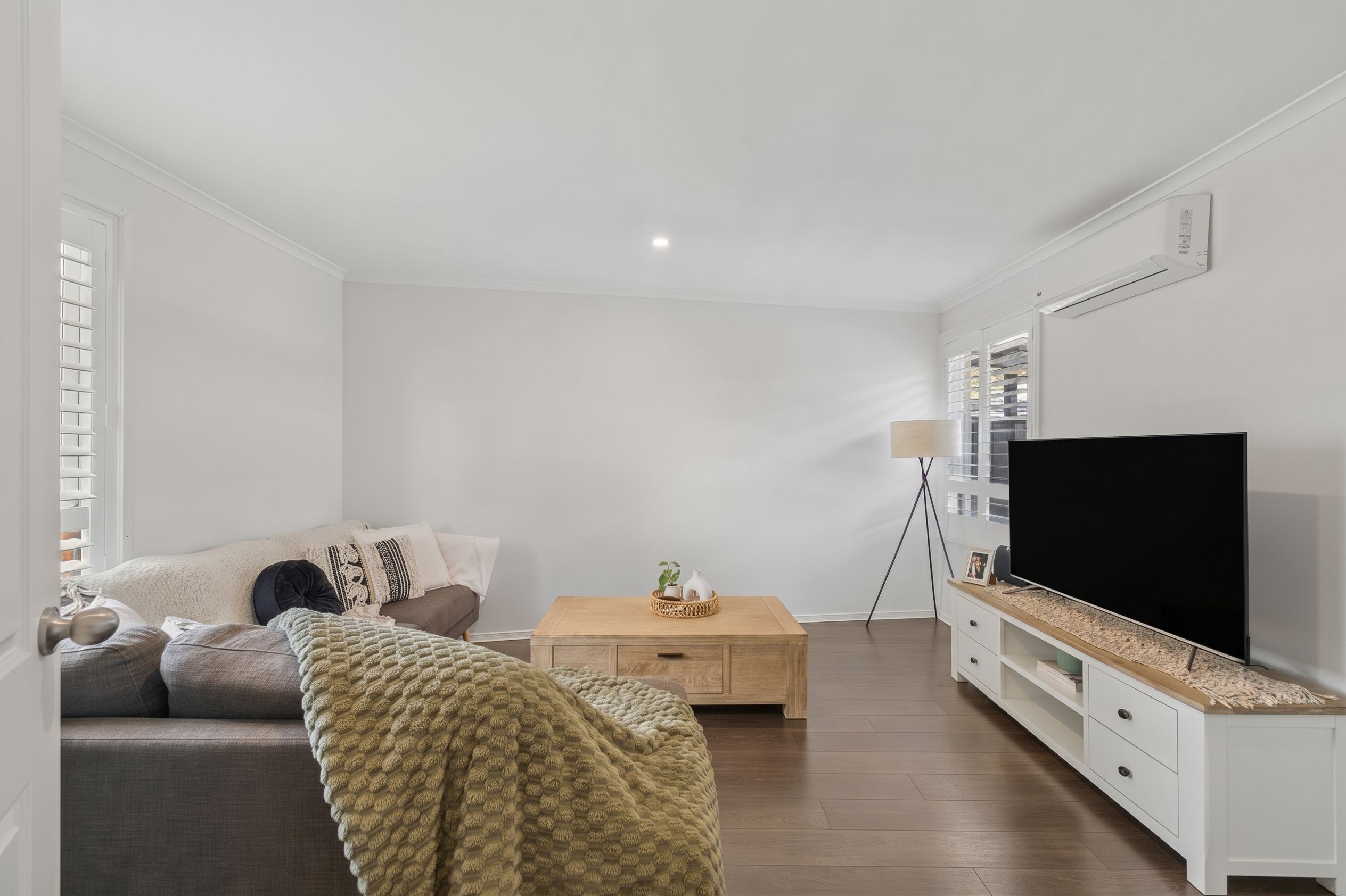 1/6 Scotsburn Way — photo 4 of 15
