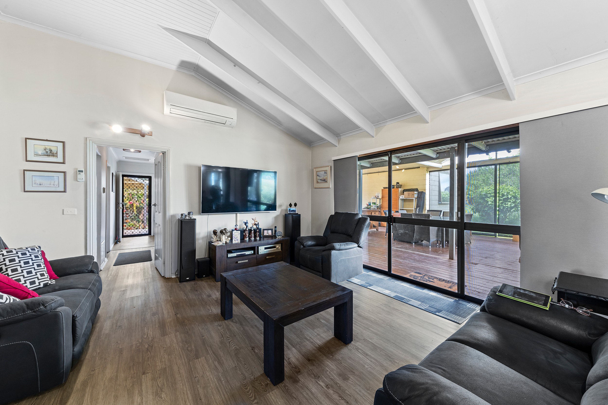 7 Craven Crescent, Heathcote, VIC 3523