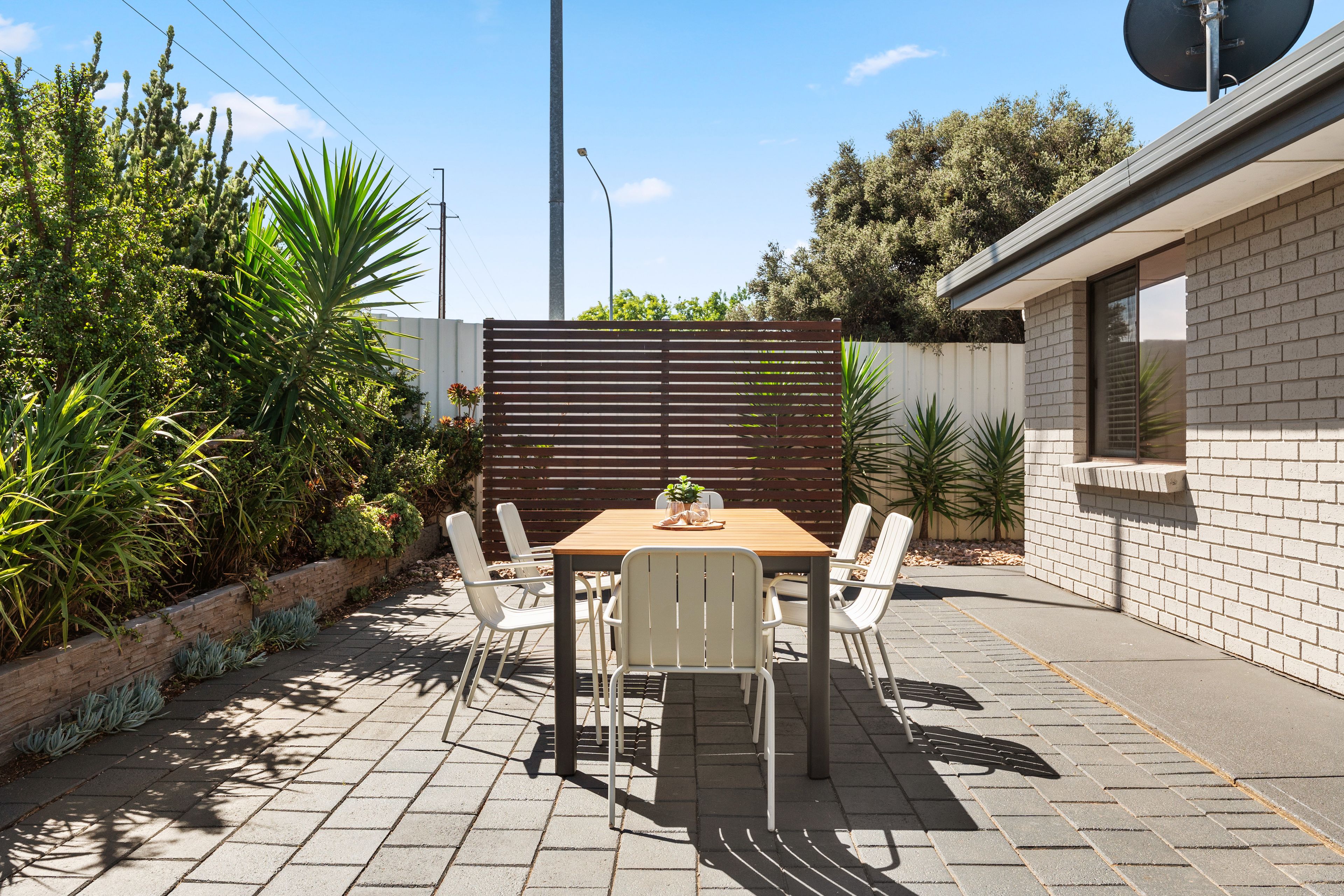 41 Moncur Street — photo 15 of 18
