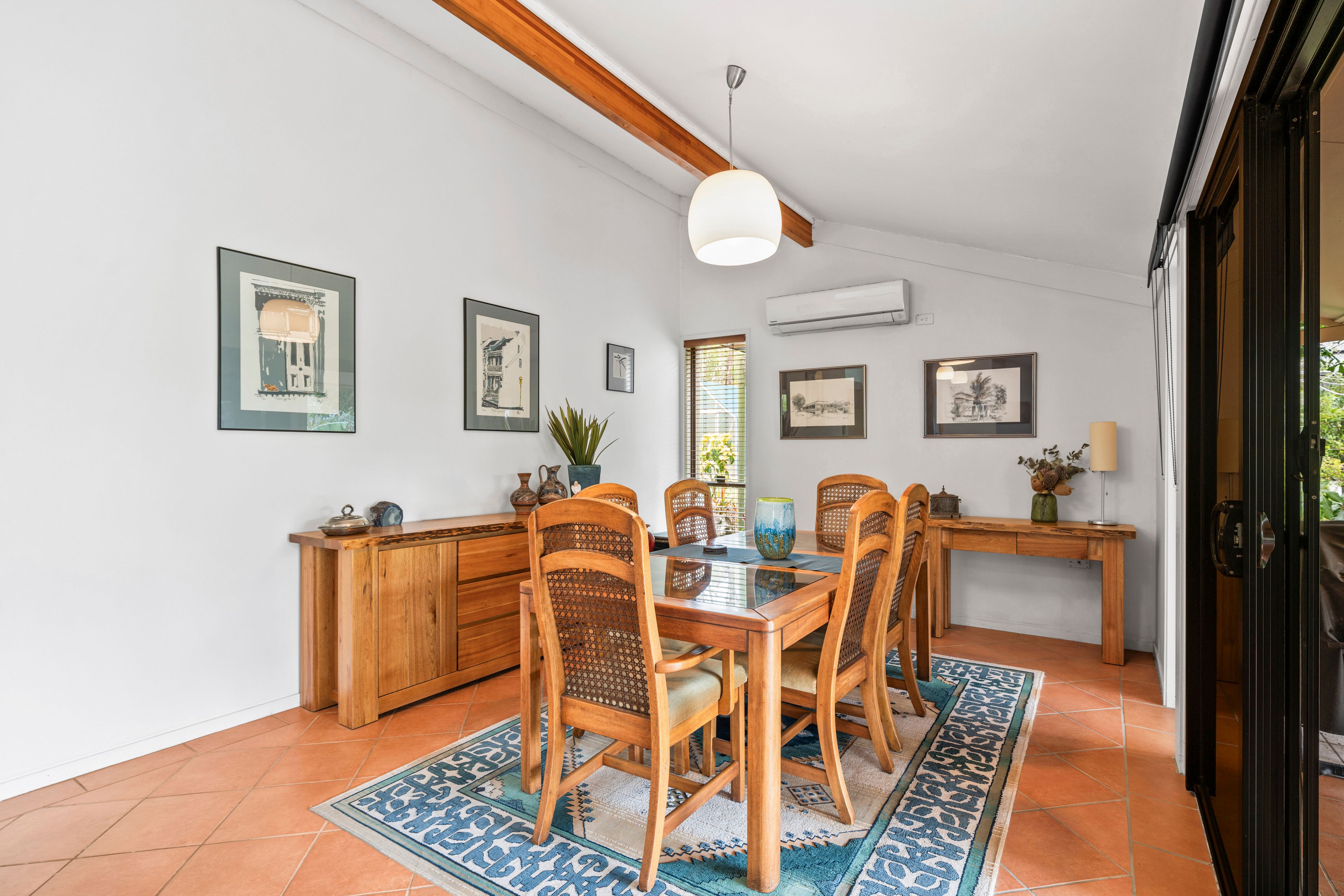 41 Helensvale Road — photo 8 of 30