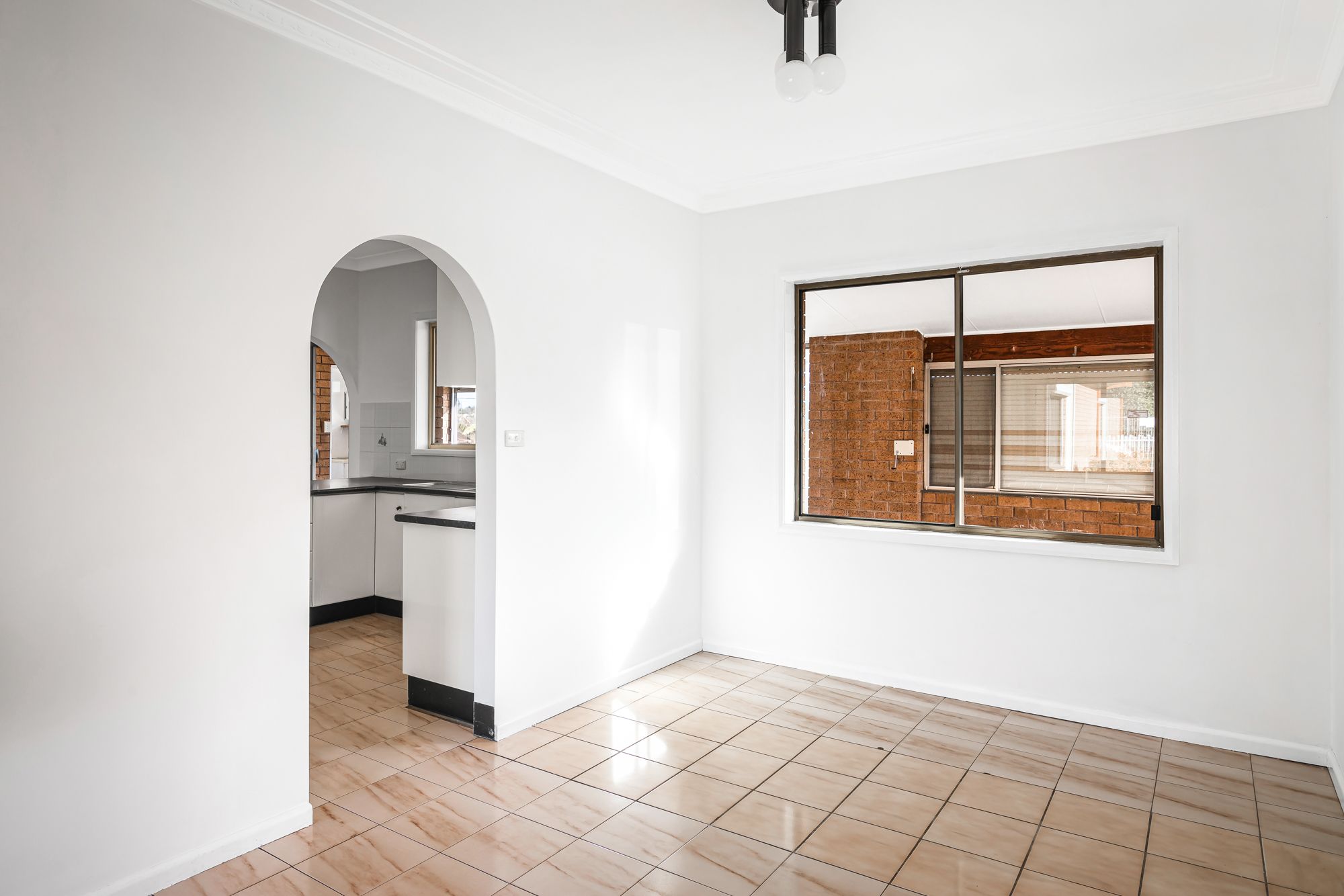 48 Oleander Street — photo 6 of 11