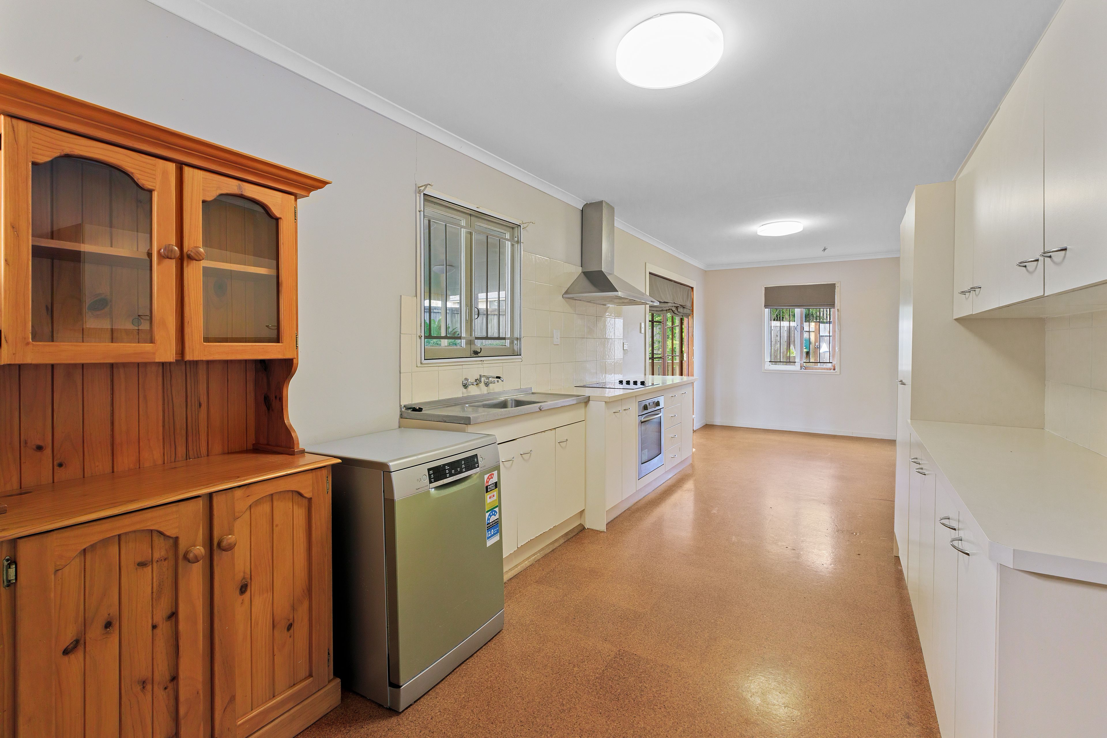 4 Boundary Street, Coopers Plains, QLD 4108