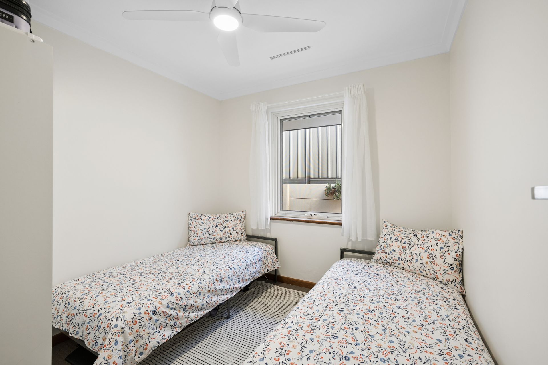 17B Ives Street — photo 9 of 19