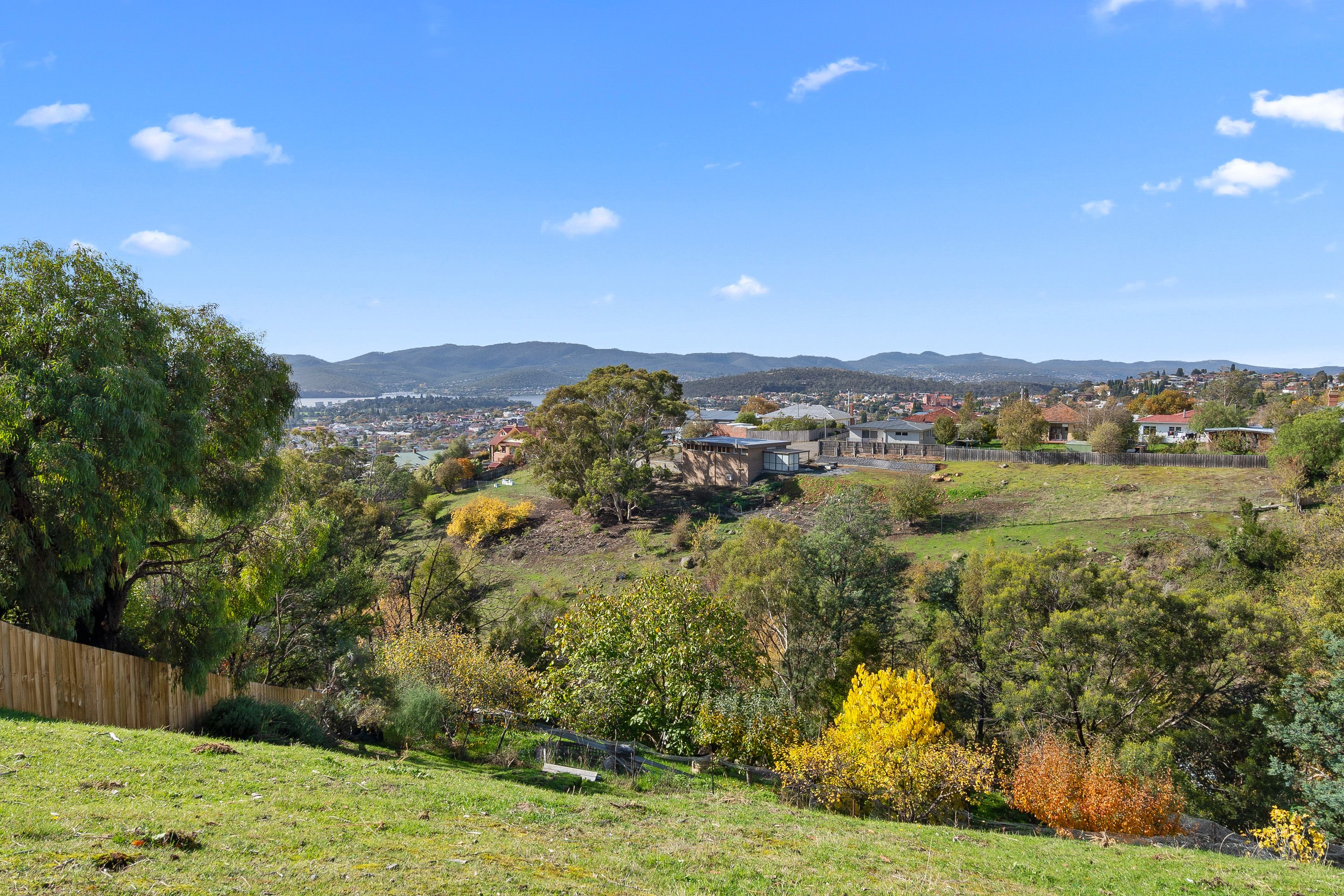 60 Athleen Avenue, Lenah Valley, TAS 7008