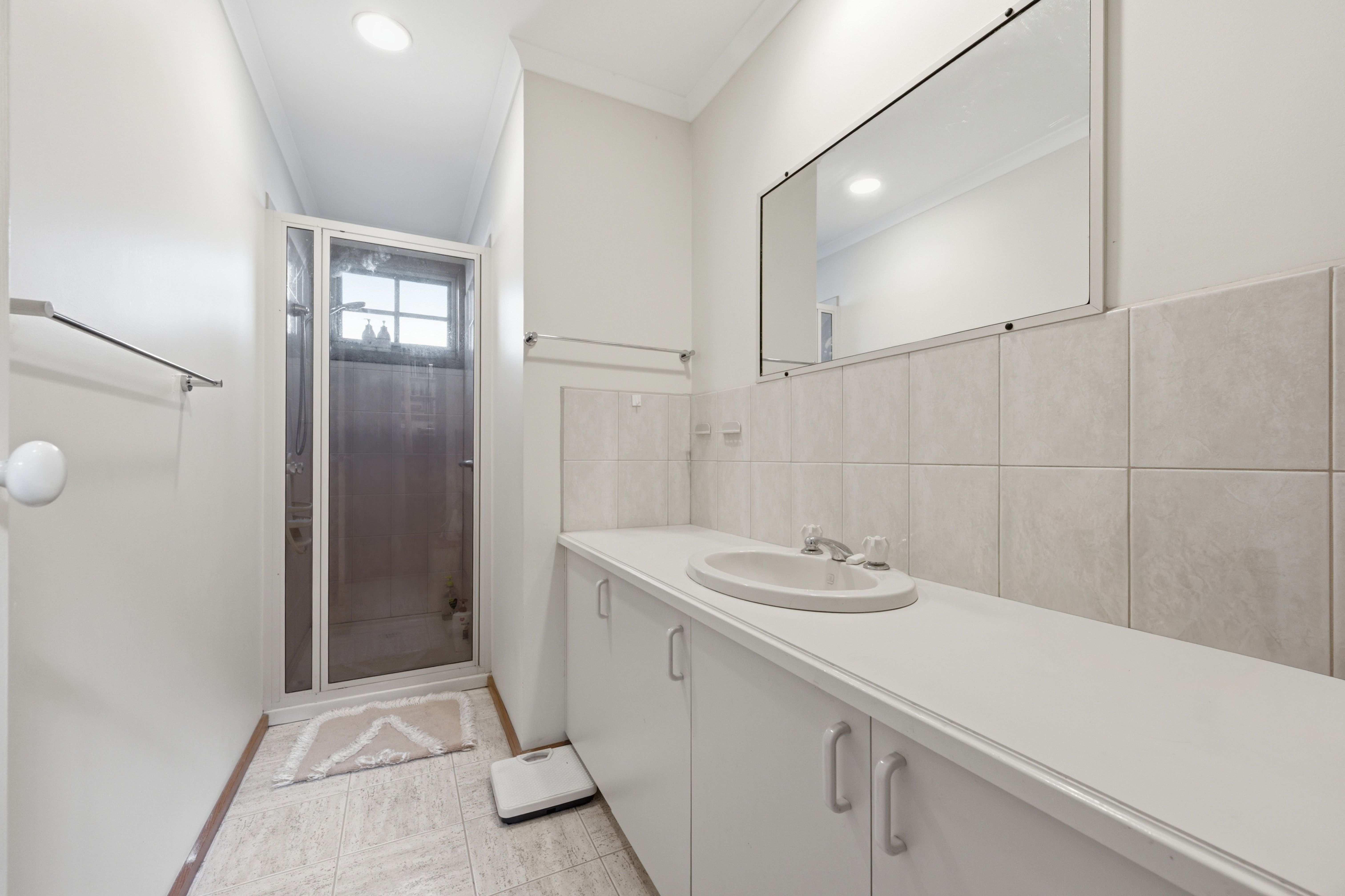 13 Grandview Grove — photo 11 of 19