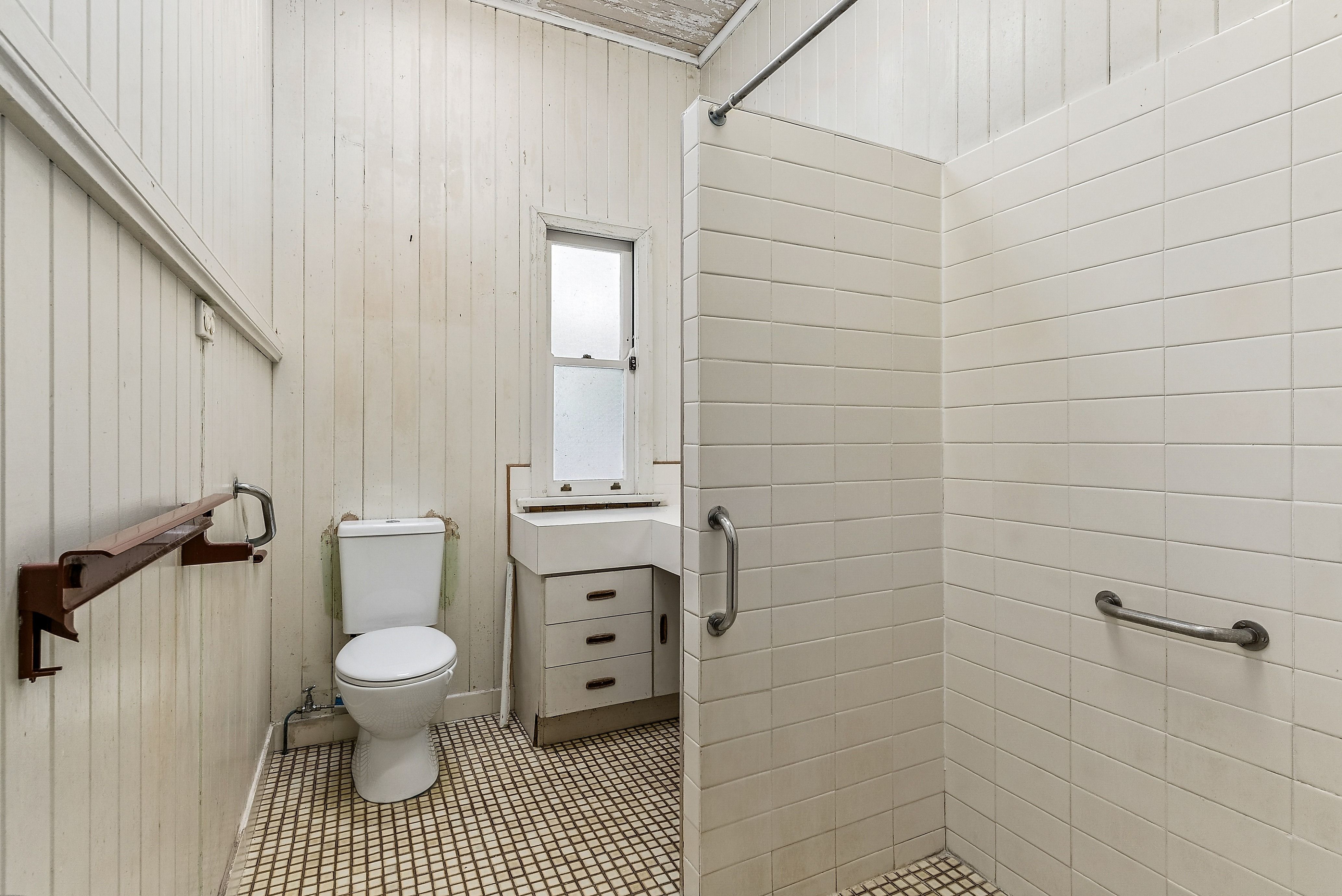 54 Mortlake Road — photo 12 of 18