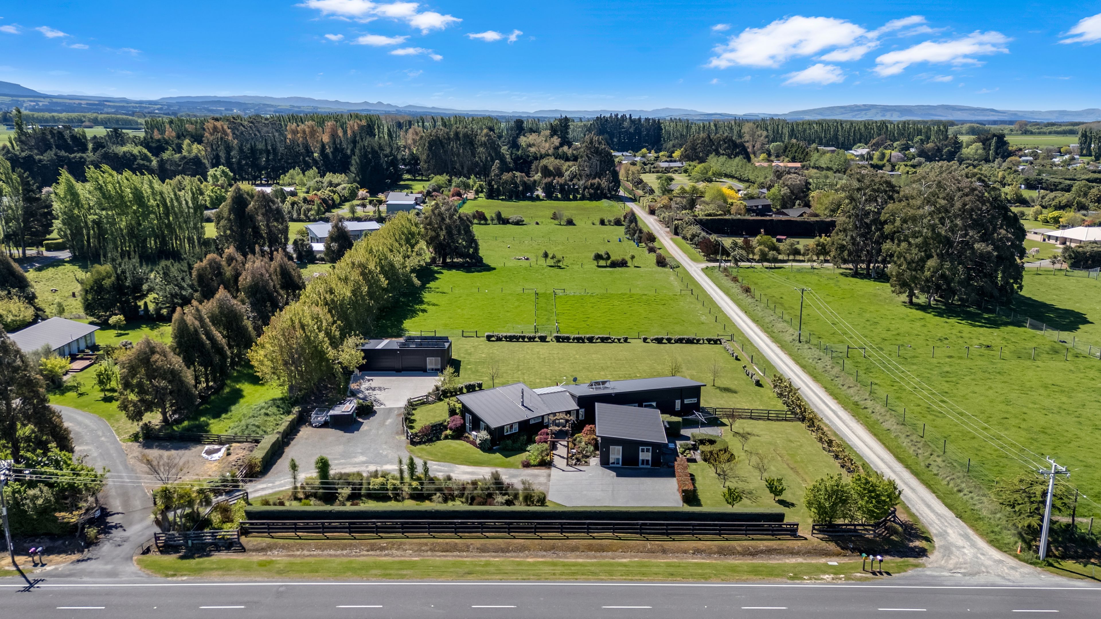 48 Gressons Road, Waikuku, Waimakariri District 7402 - Lifestyle ...