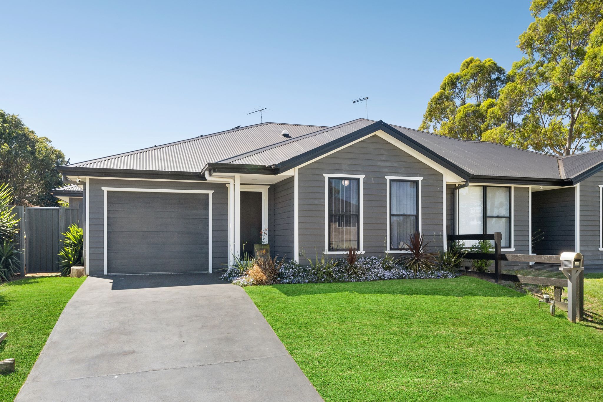 35 Vanderville Street , The Oaks NSW 2570