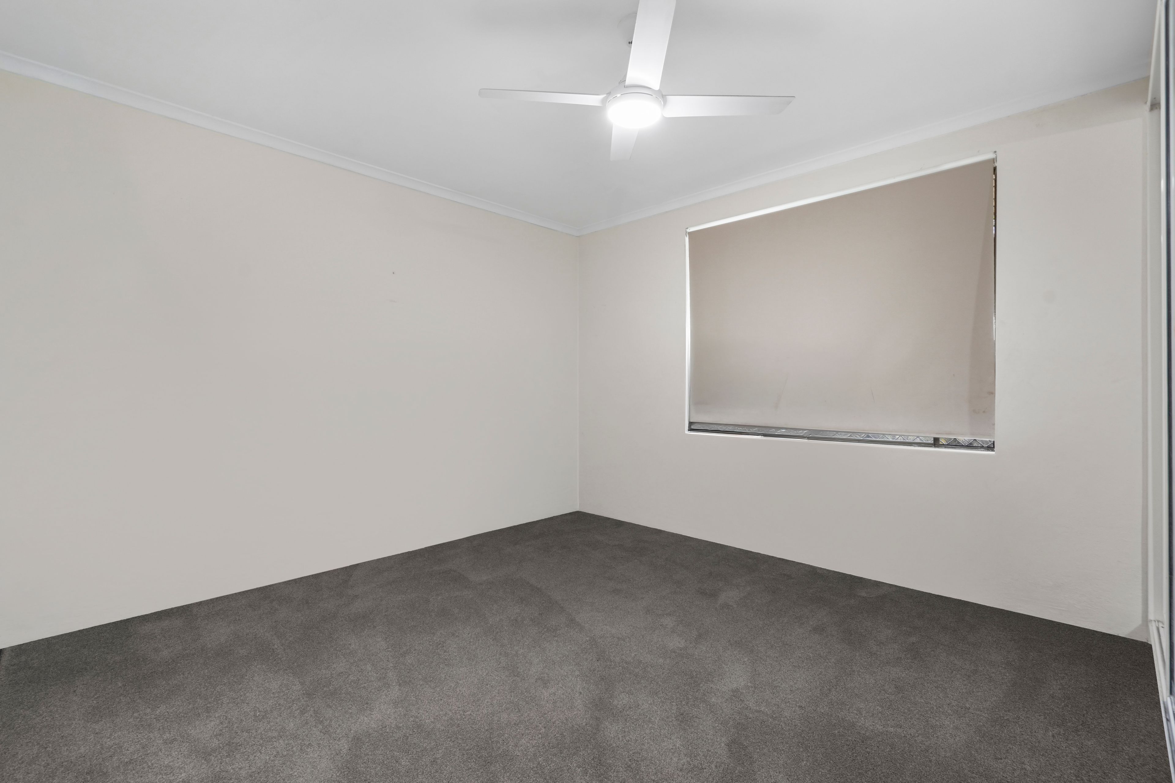 8 Ariel Avenue — photo 7 of 16