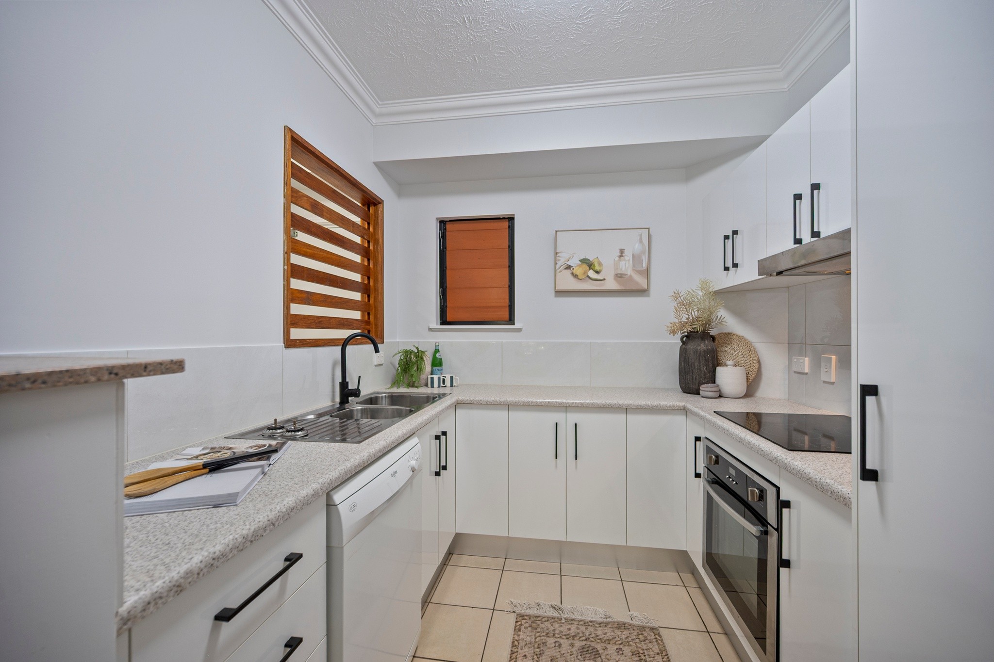 132/41-51 Oonoonba Road, Idalia, QLD 4811