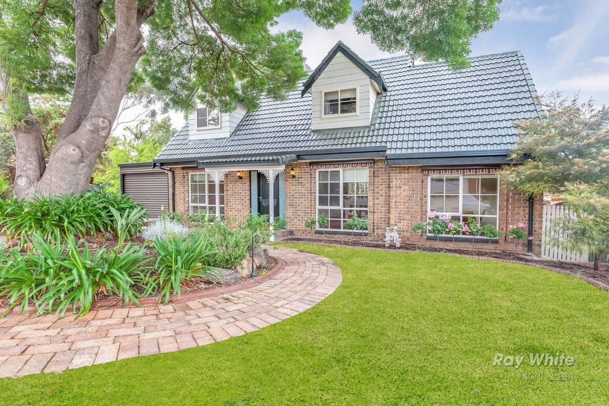 15 Chapman Crescent, Redwood Park SA 5097