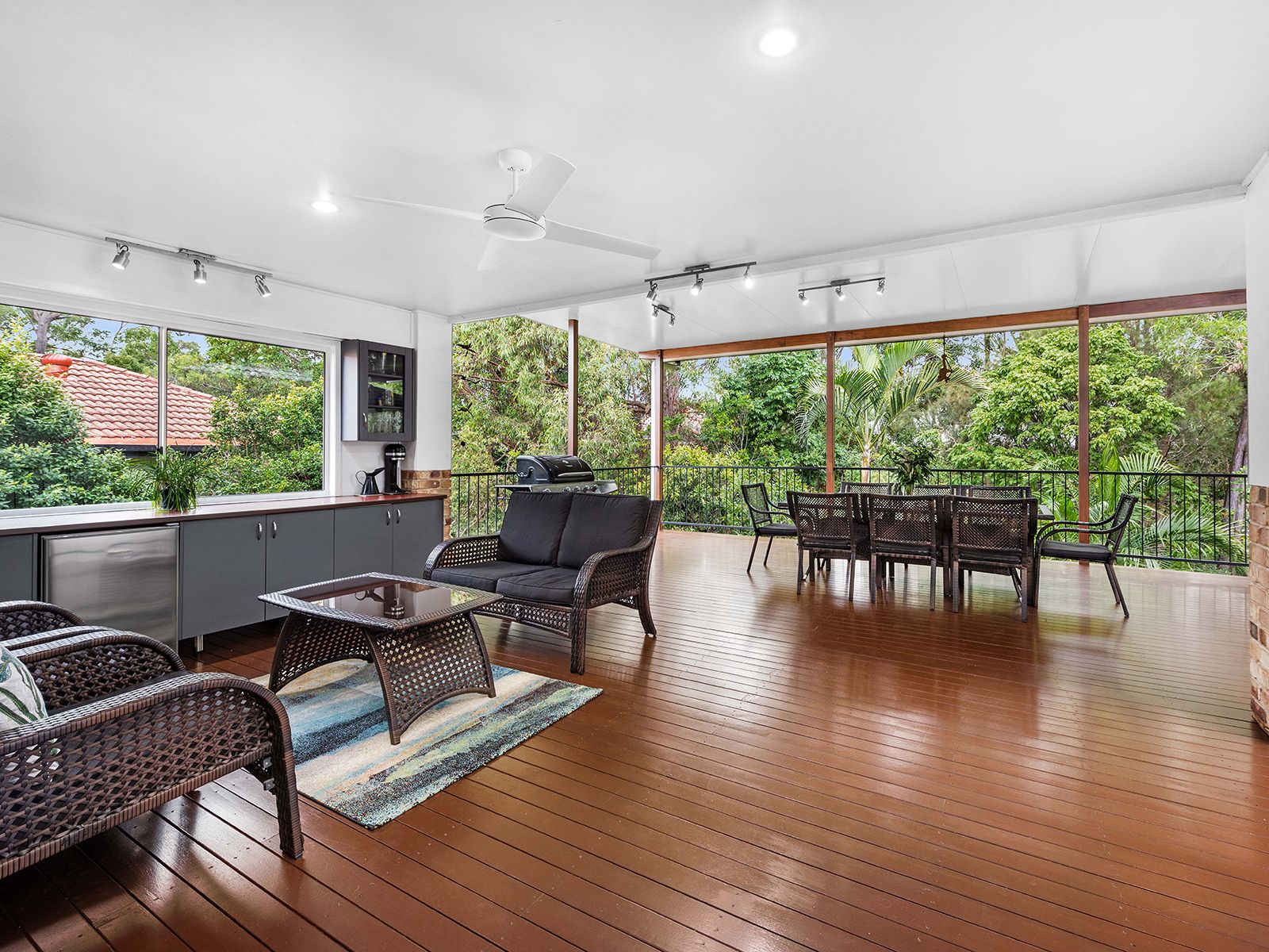27 Ironbark Place, Bridgeman Downs, QLD 4035