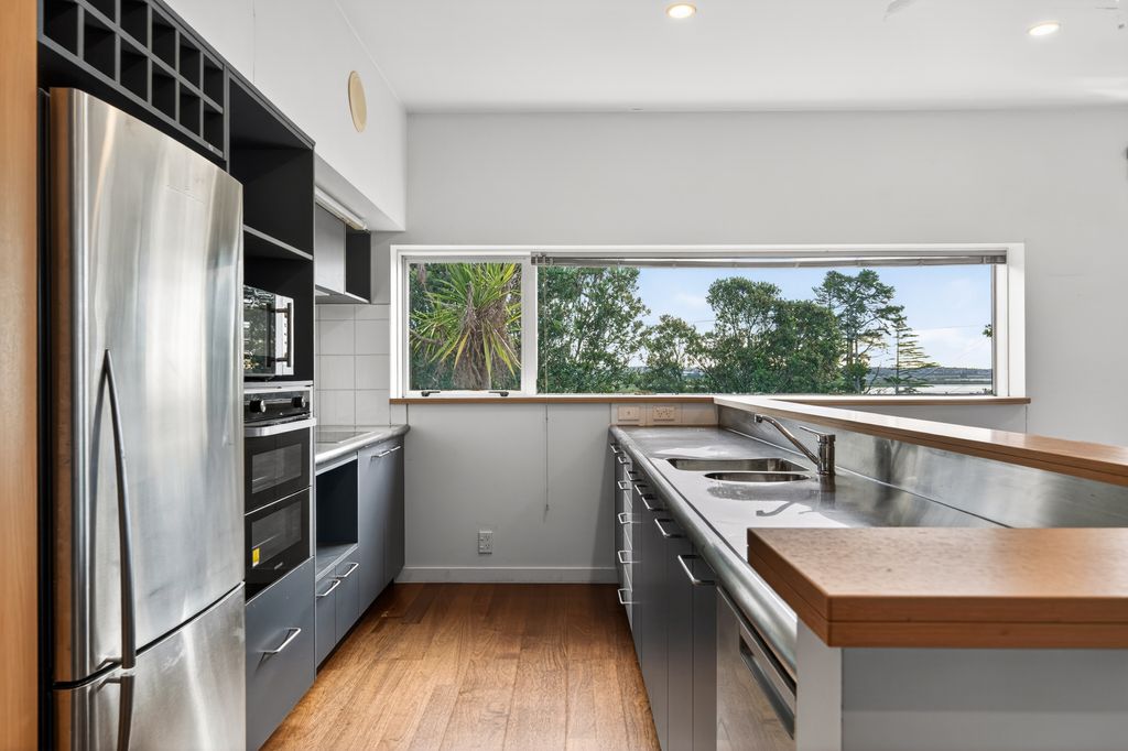 16A Seaside Avenue, Waterview
