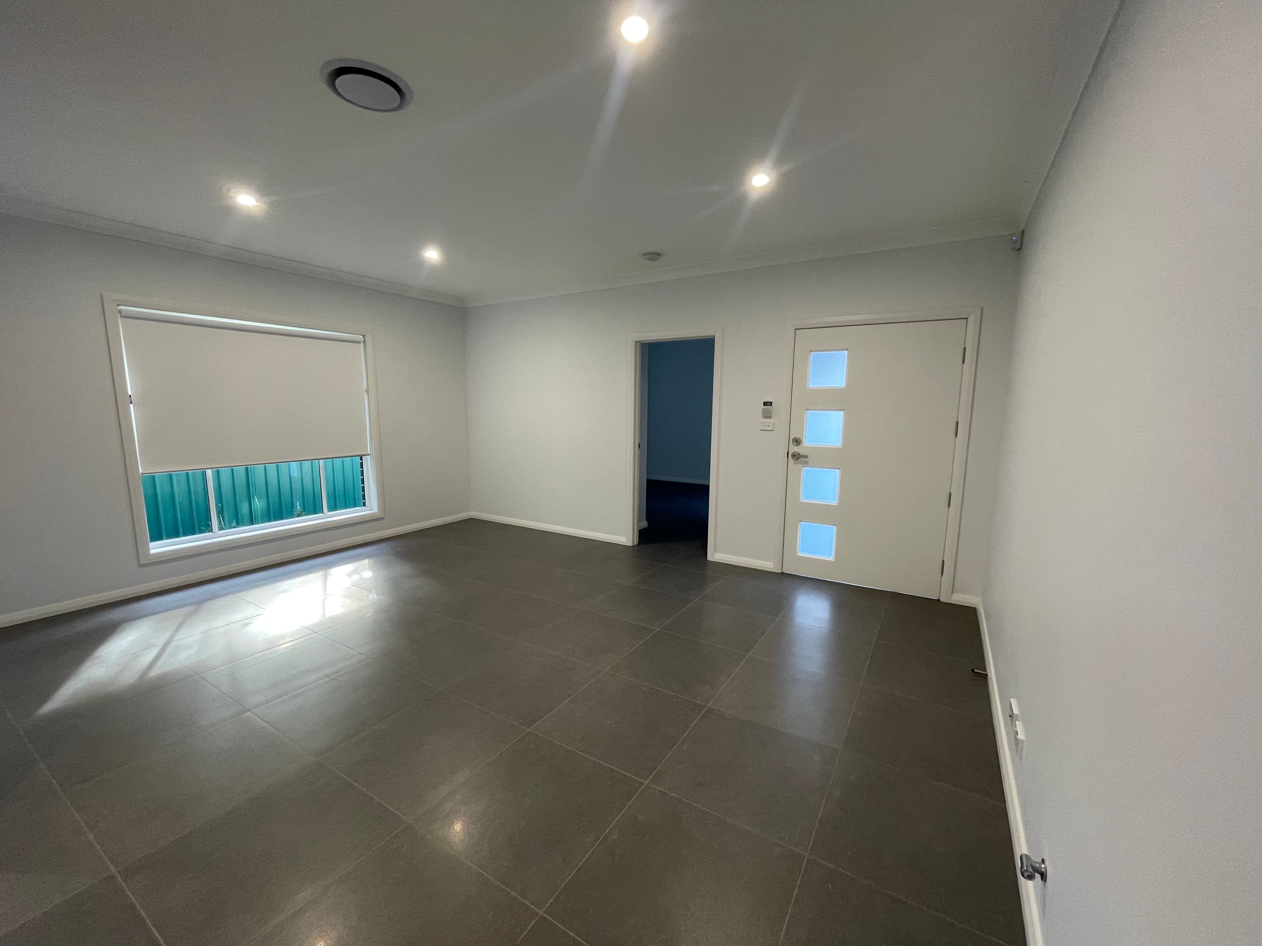 7/145 Brisbane Street — photo 4 of 10