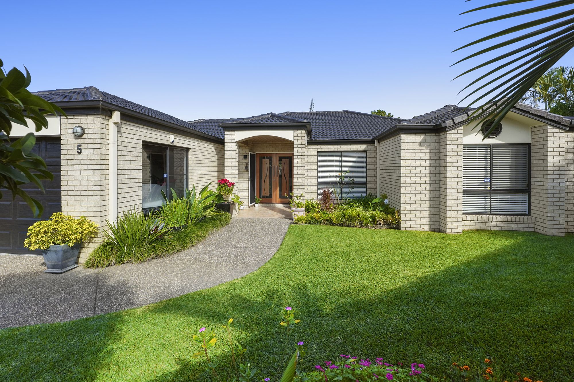 5 Peppertree Circuit, Robina, QLD 4226